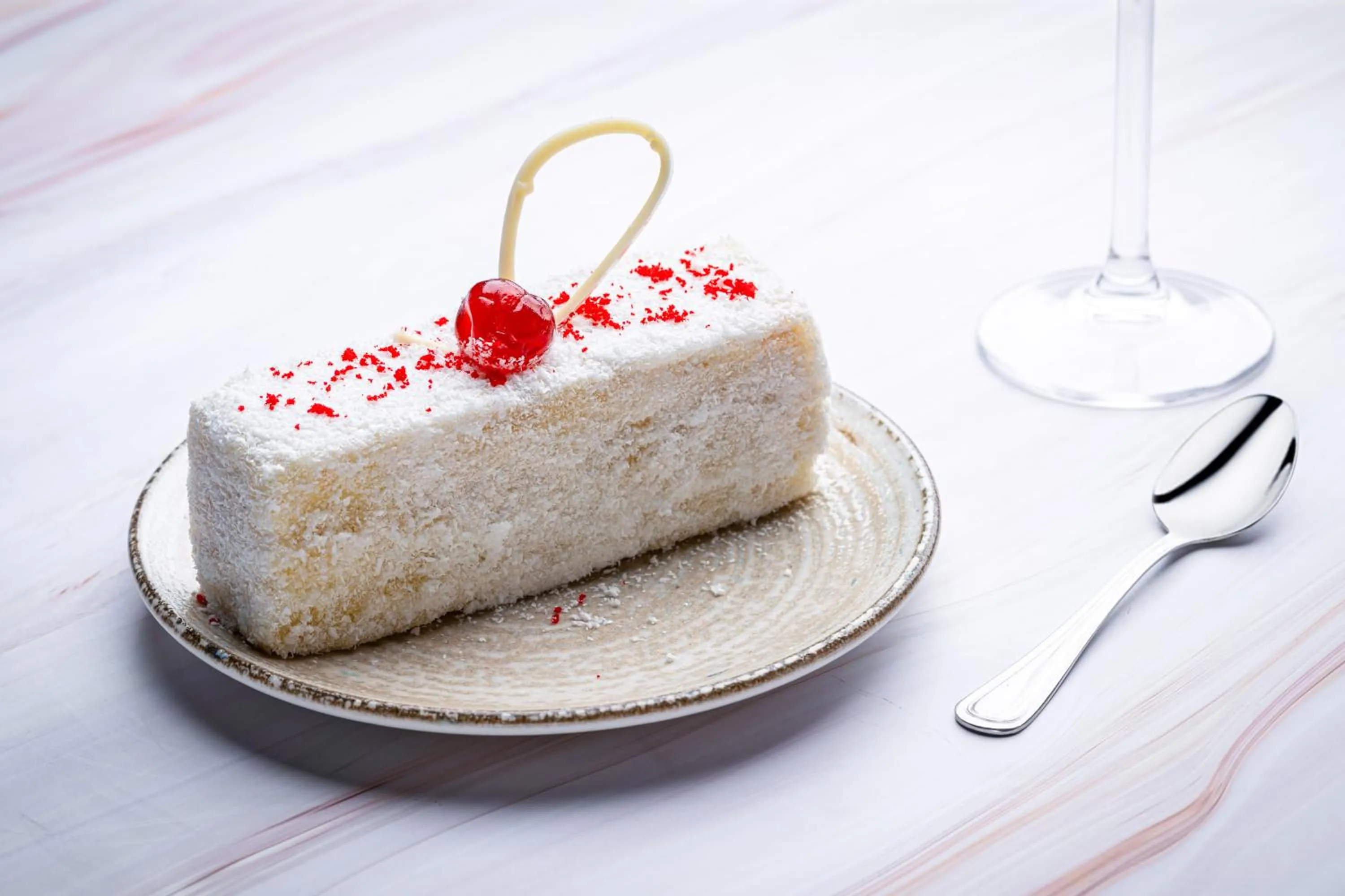 Food and drinks in Pullman Bucharest World Trade Center