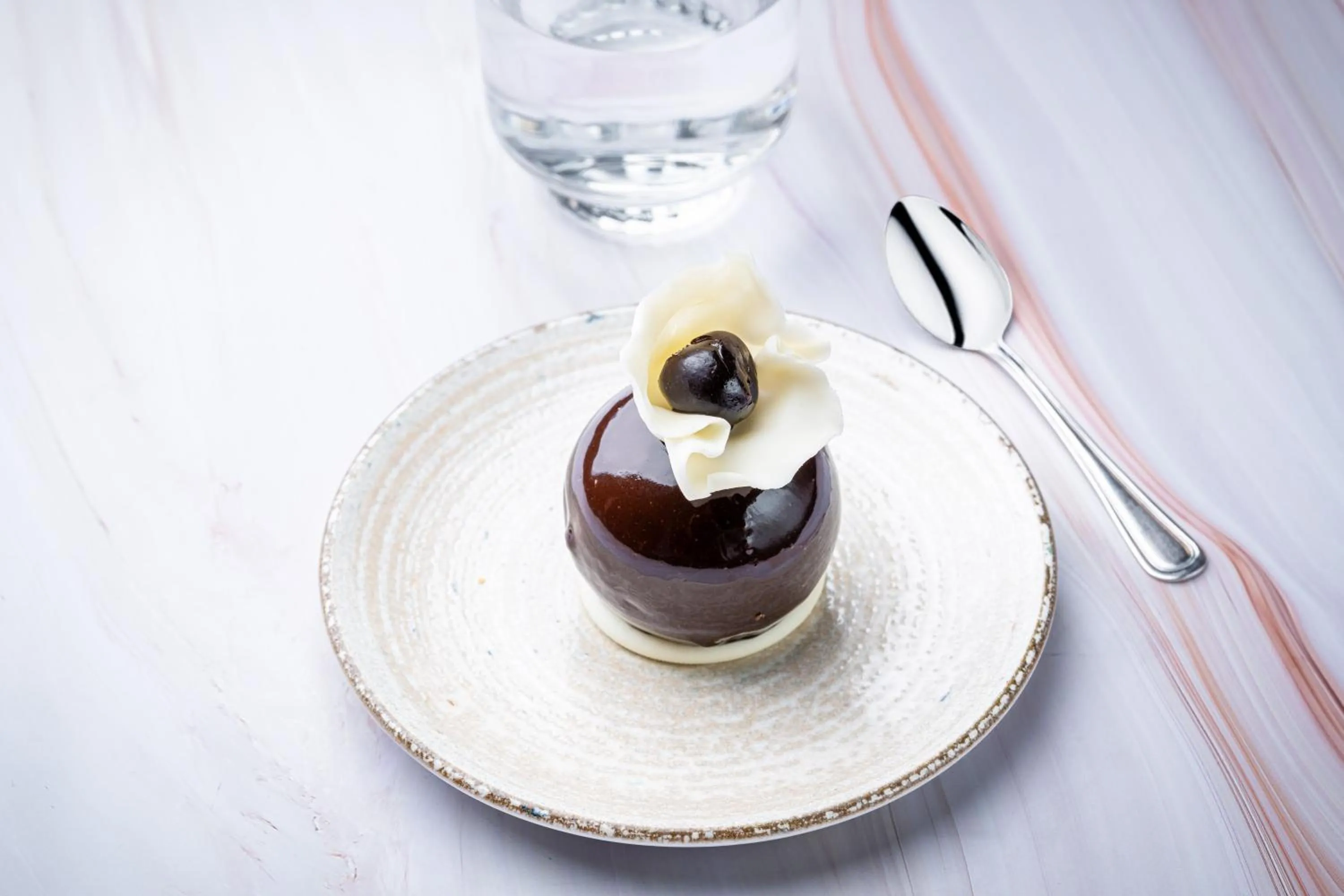 Food and drinks in Pullman Bucharest World Trade Center