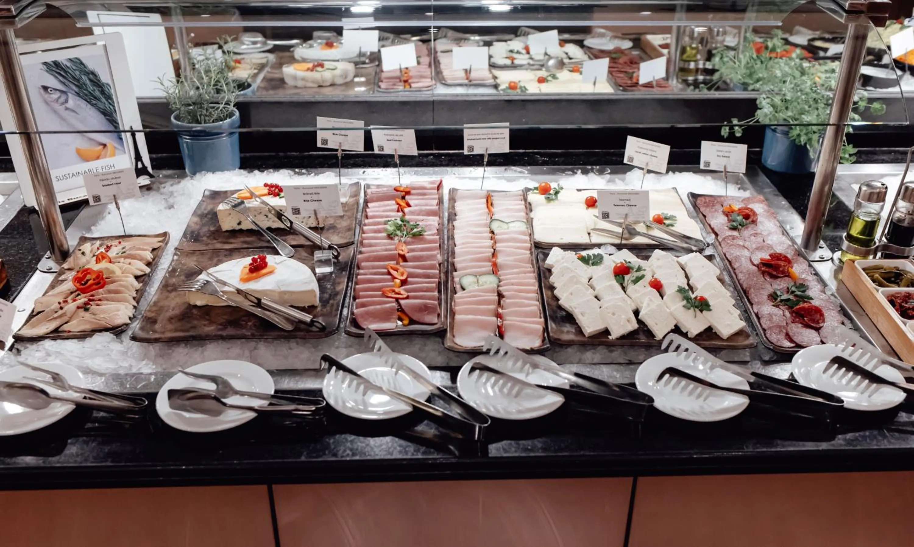 Breakfast in Pullman Bucharest World Trade Center