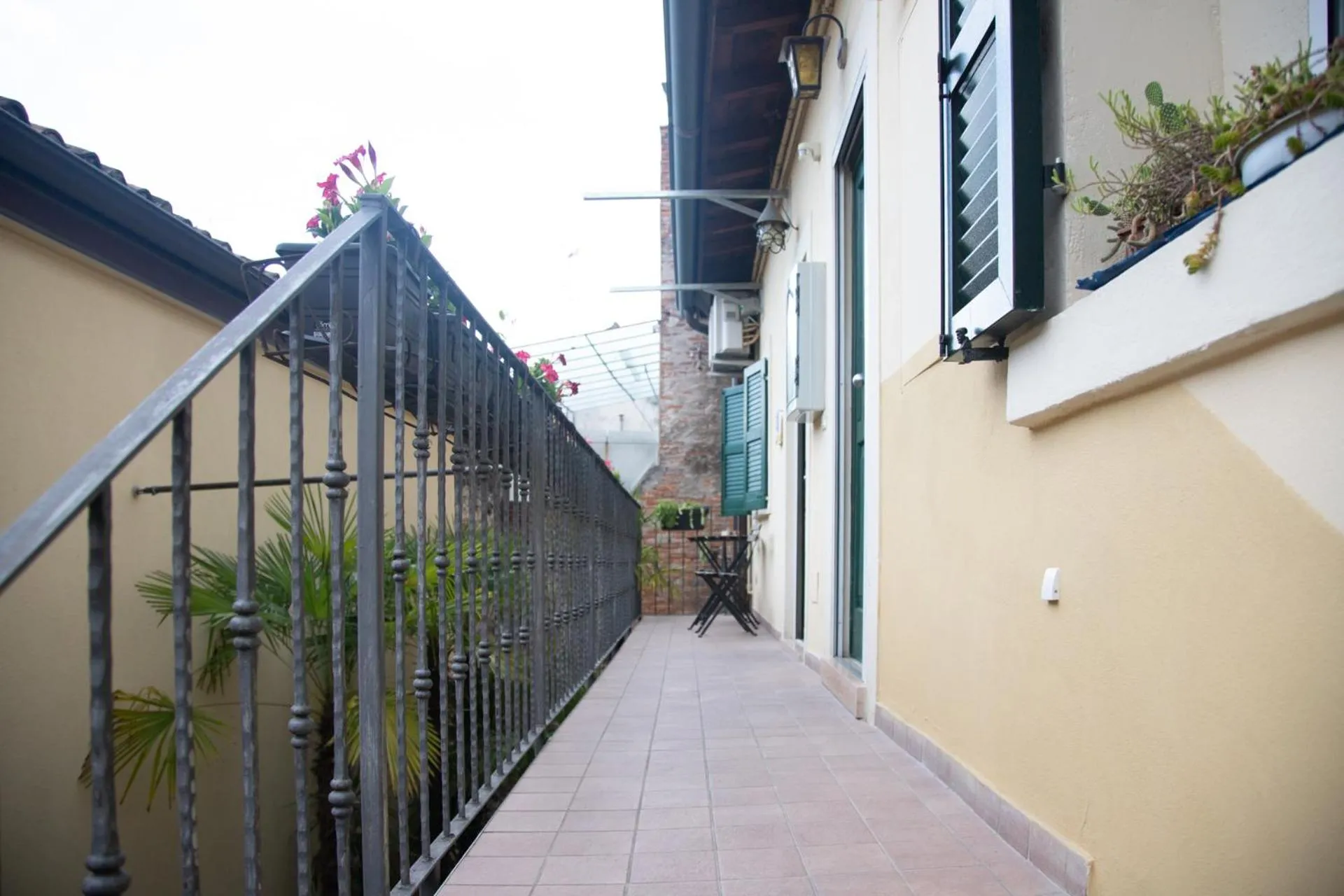 Balcony/Terrace in Romeo Giulietta