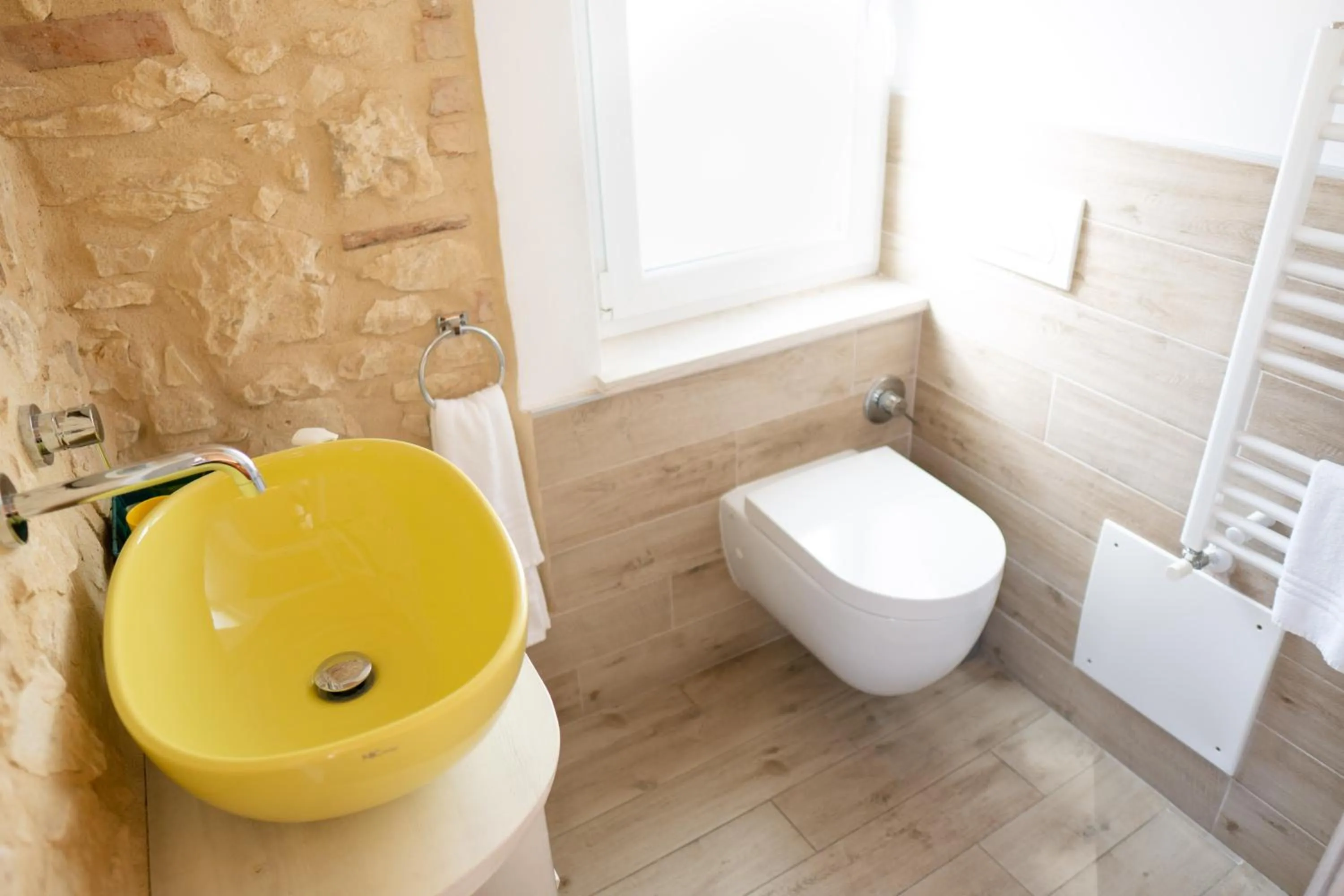 Toilet in Romeo Giulietta