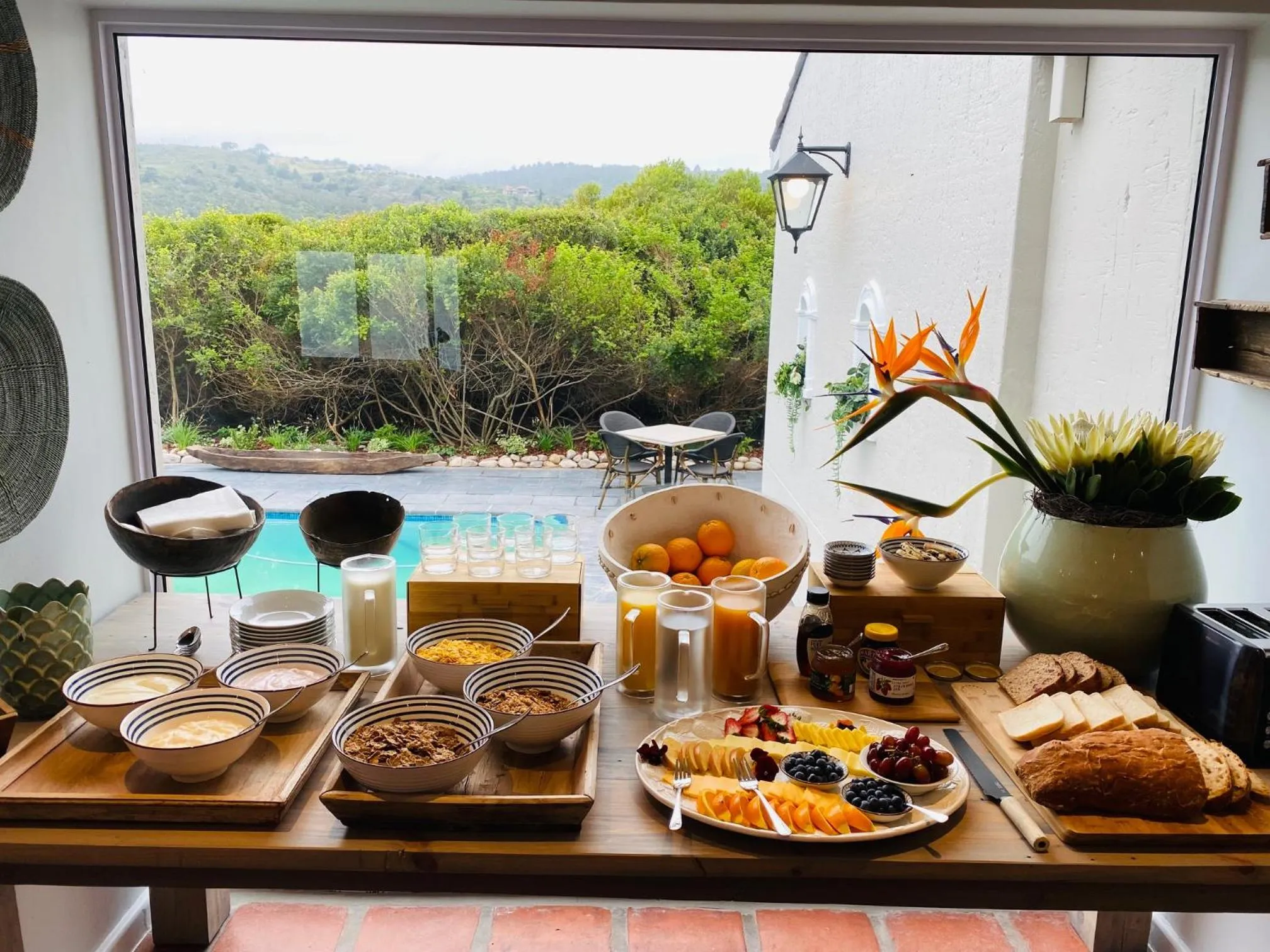 Breakfast in Mes Amis Beach Guest House