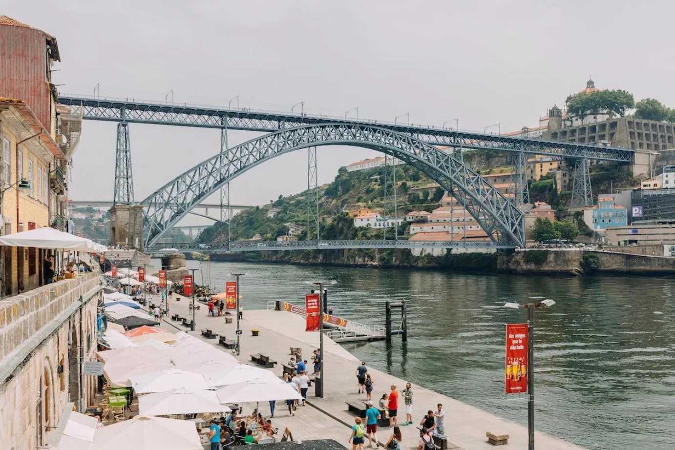 Property building in Gran Cruz House