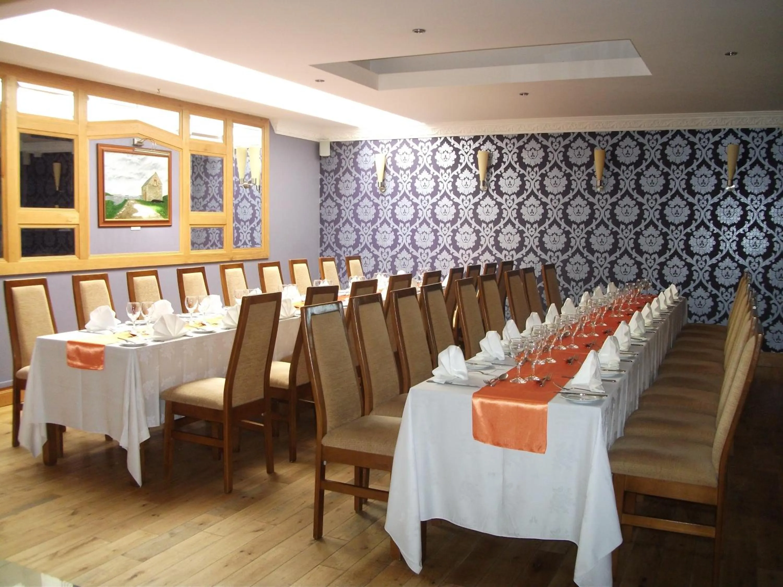 Restaurant/places to eat in Broadhaven Bay Hotel