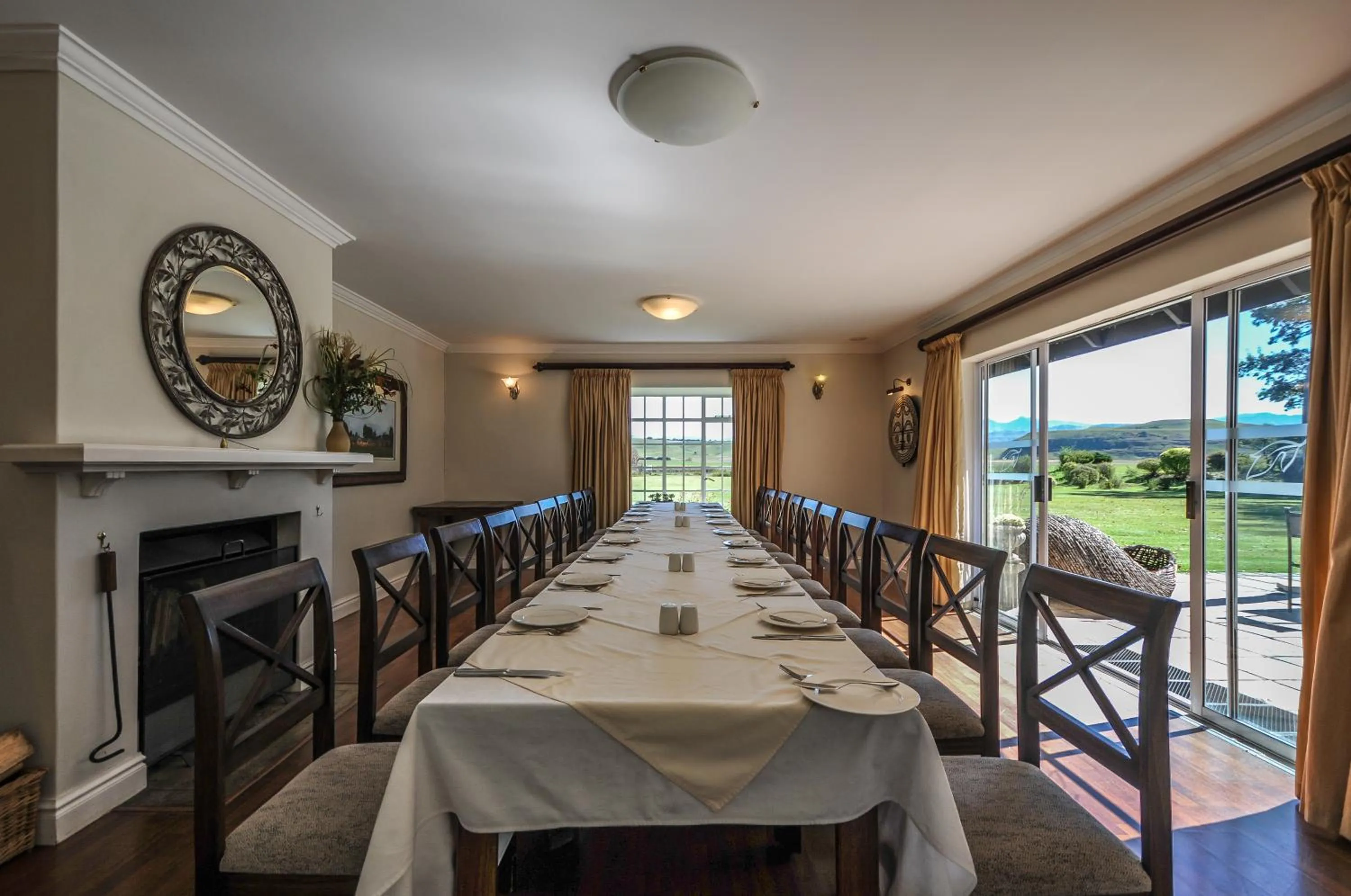 Restaurant/places to eat in Moorcroft Manor Boutique Country Hotel