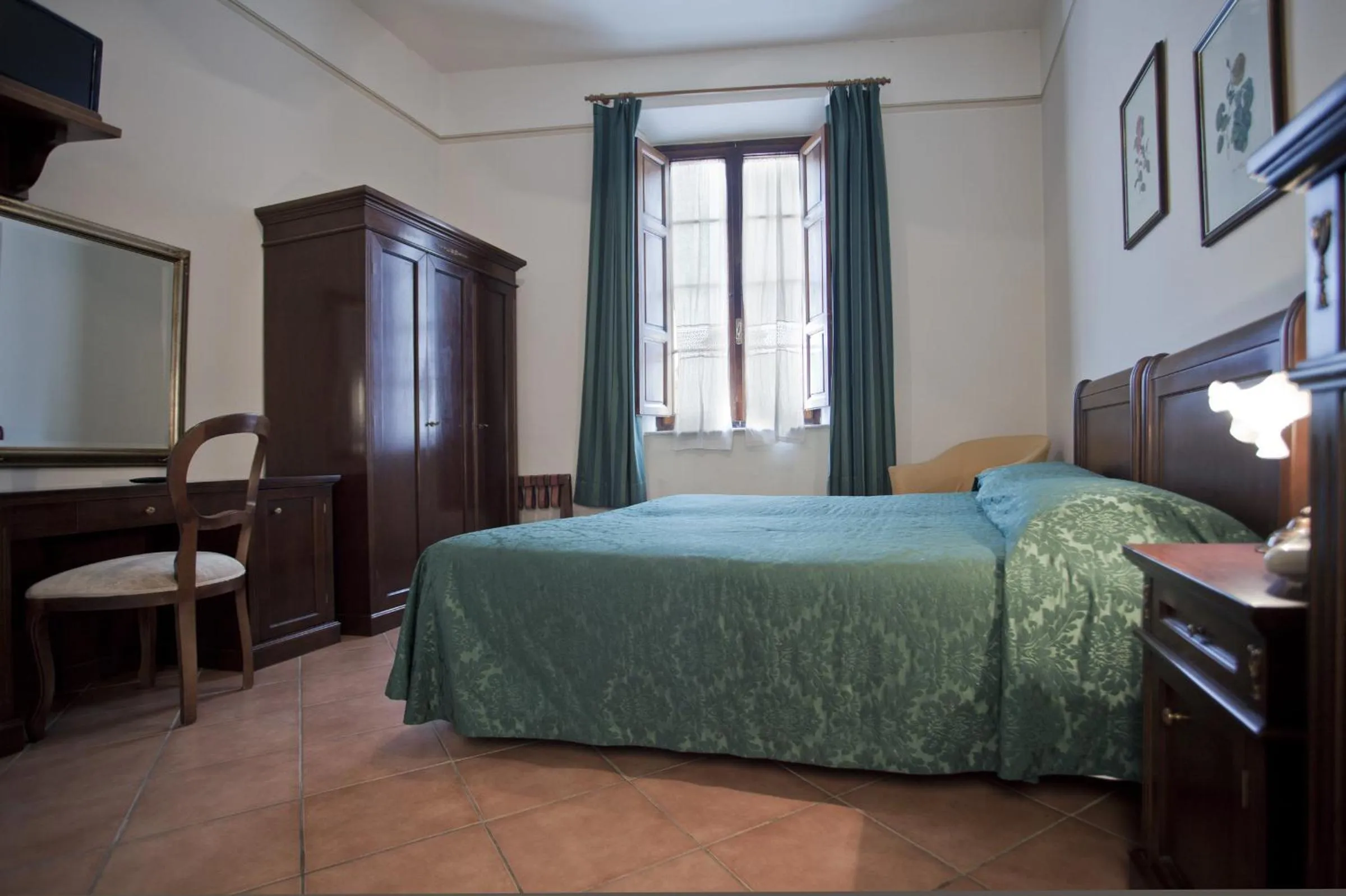 Bedroom, Bed in Albergo Stella