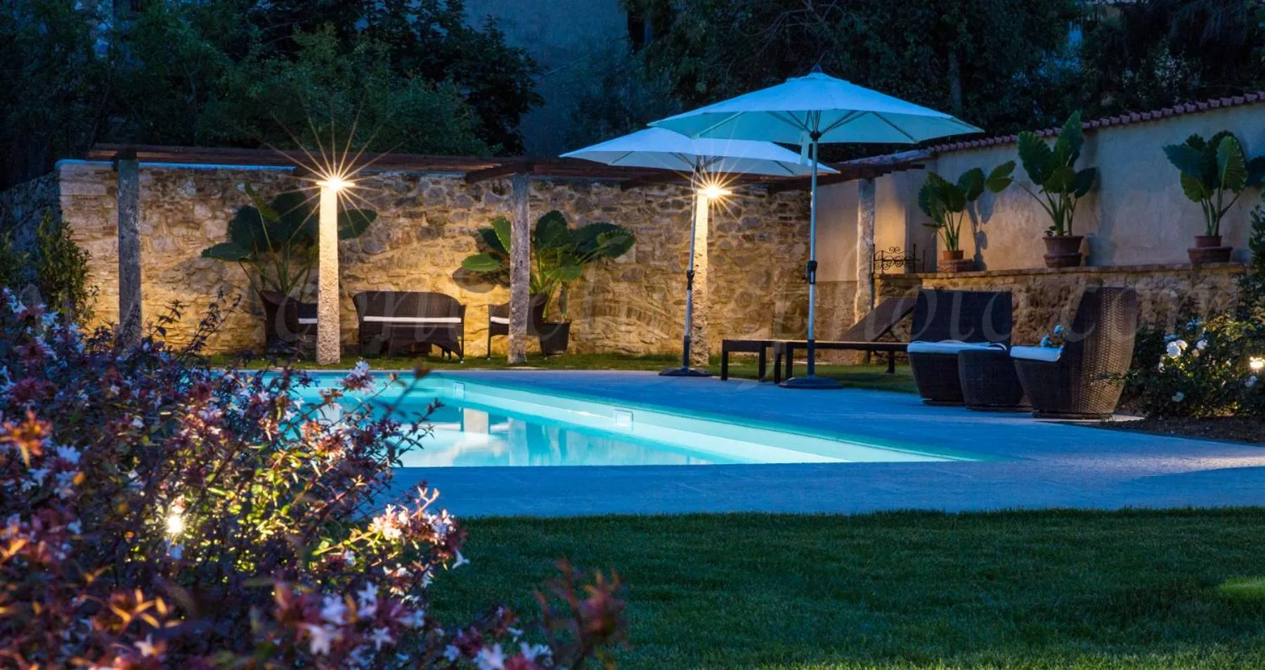 Swimming pool in Albergo Stella