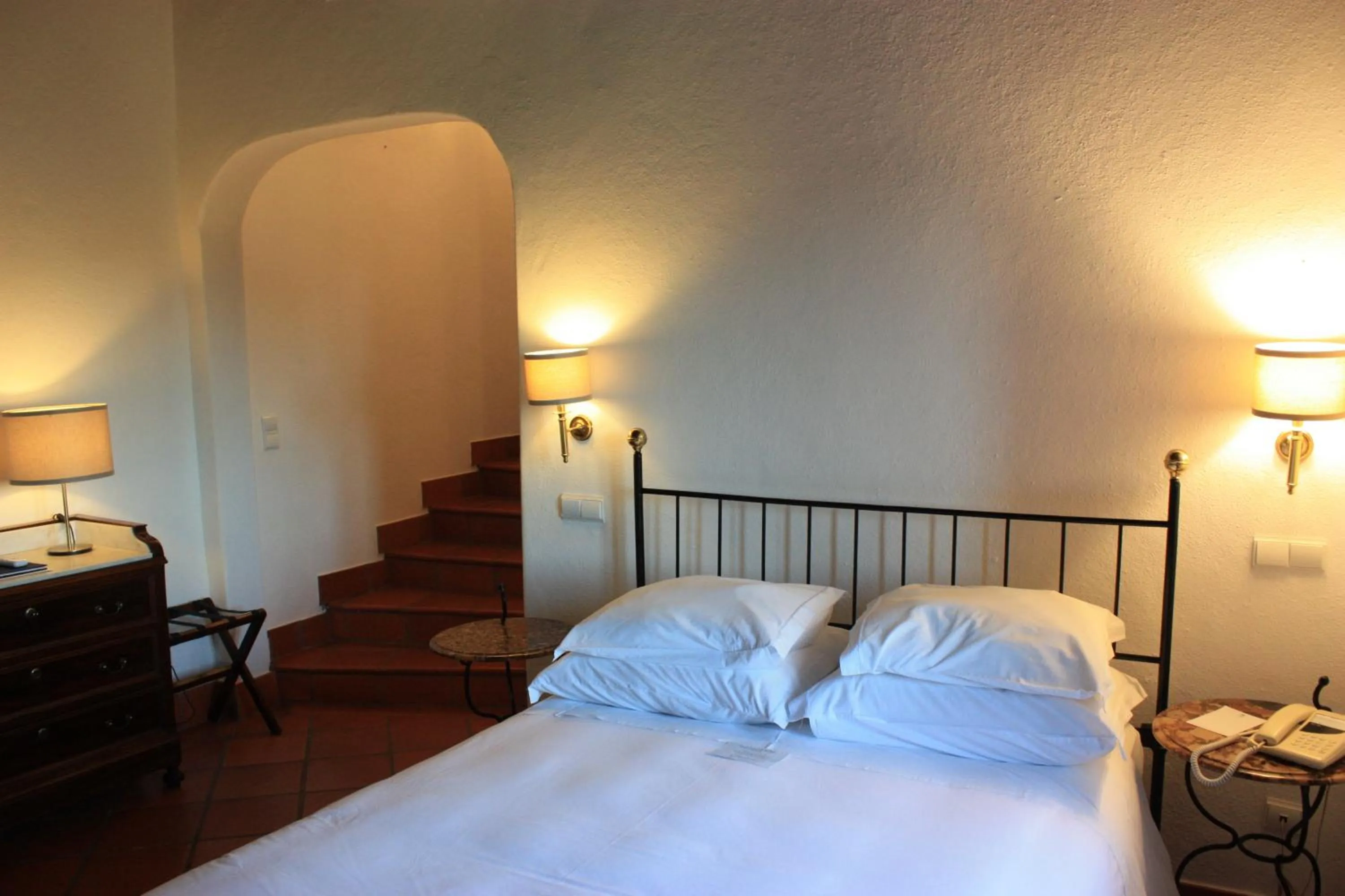 Property building, Bed in Convento Sao Paulo - Hotel Rural