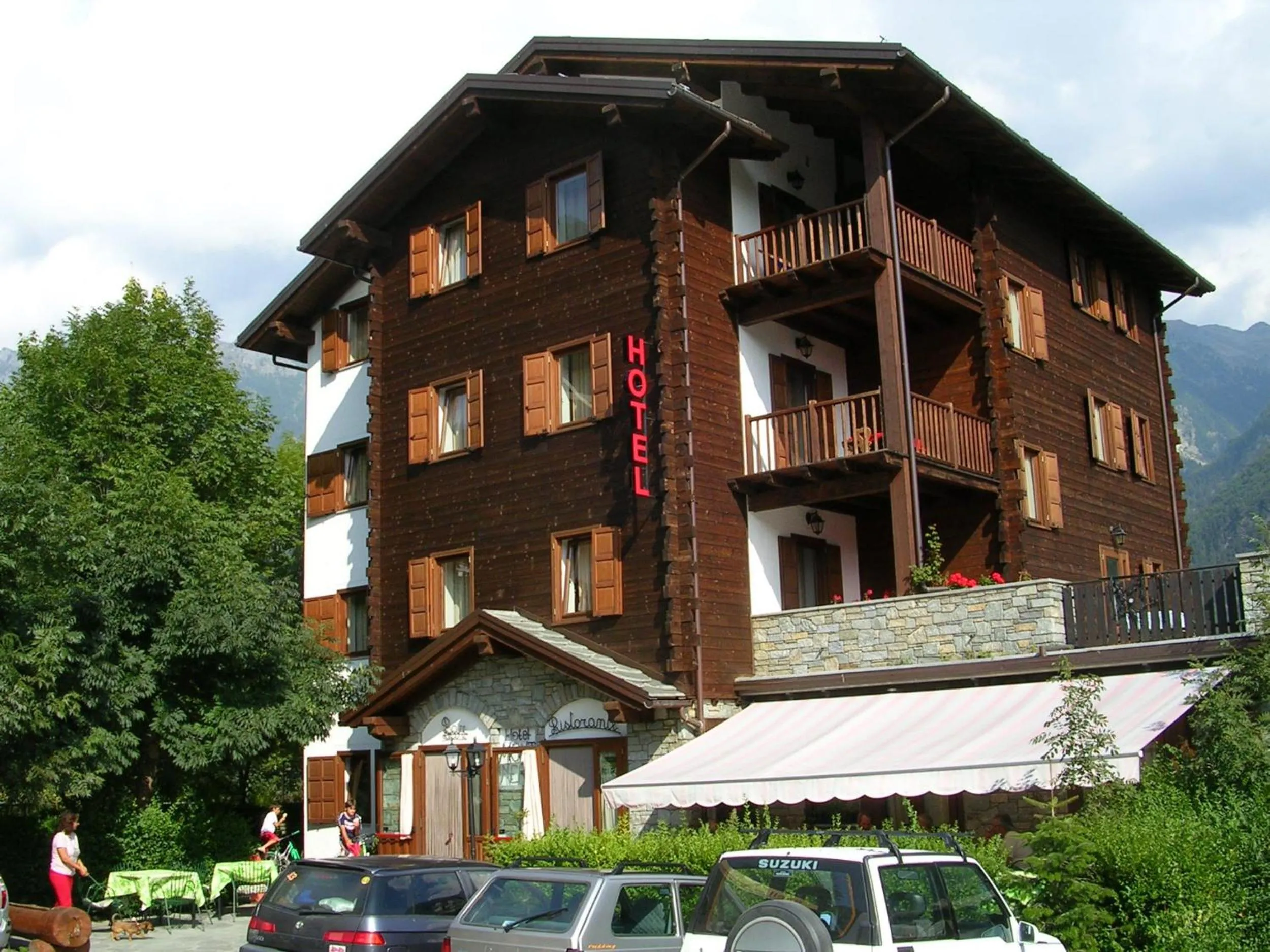 Hotel Mont Nery