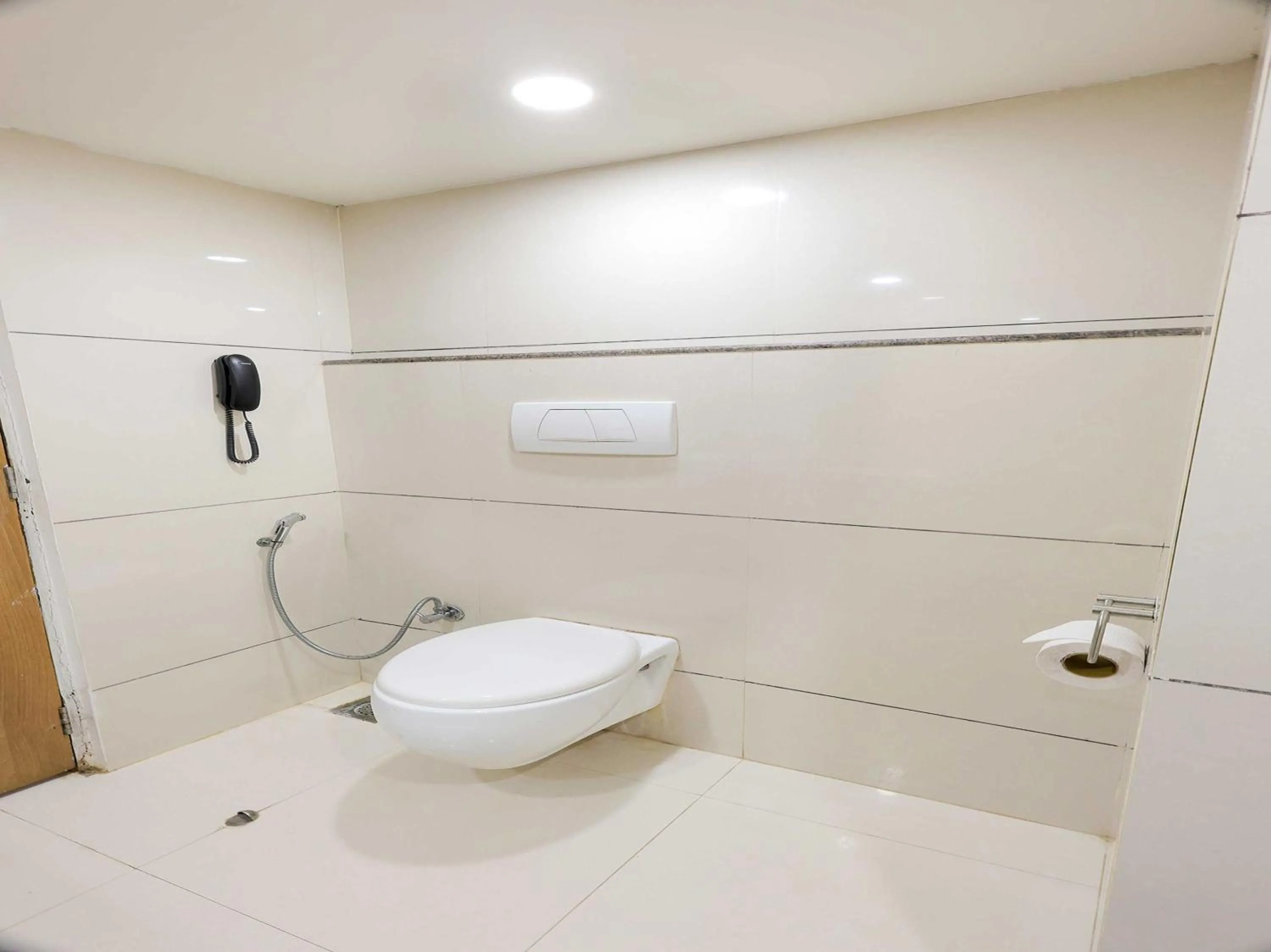 Deluxe King Room - single occupancy in Palette Hotel Surya by CheckIn, Vadodara