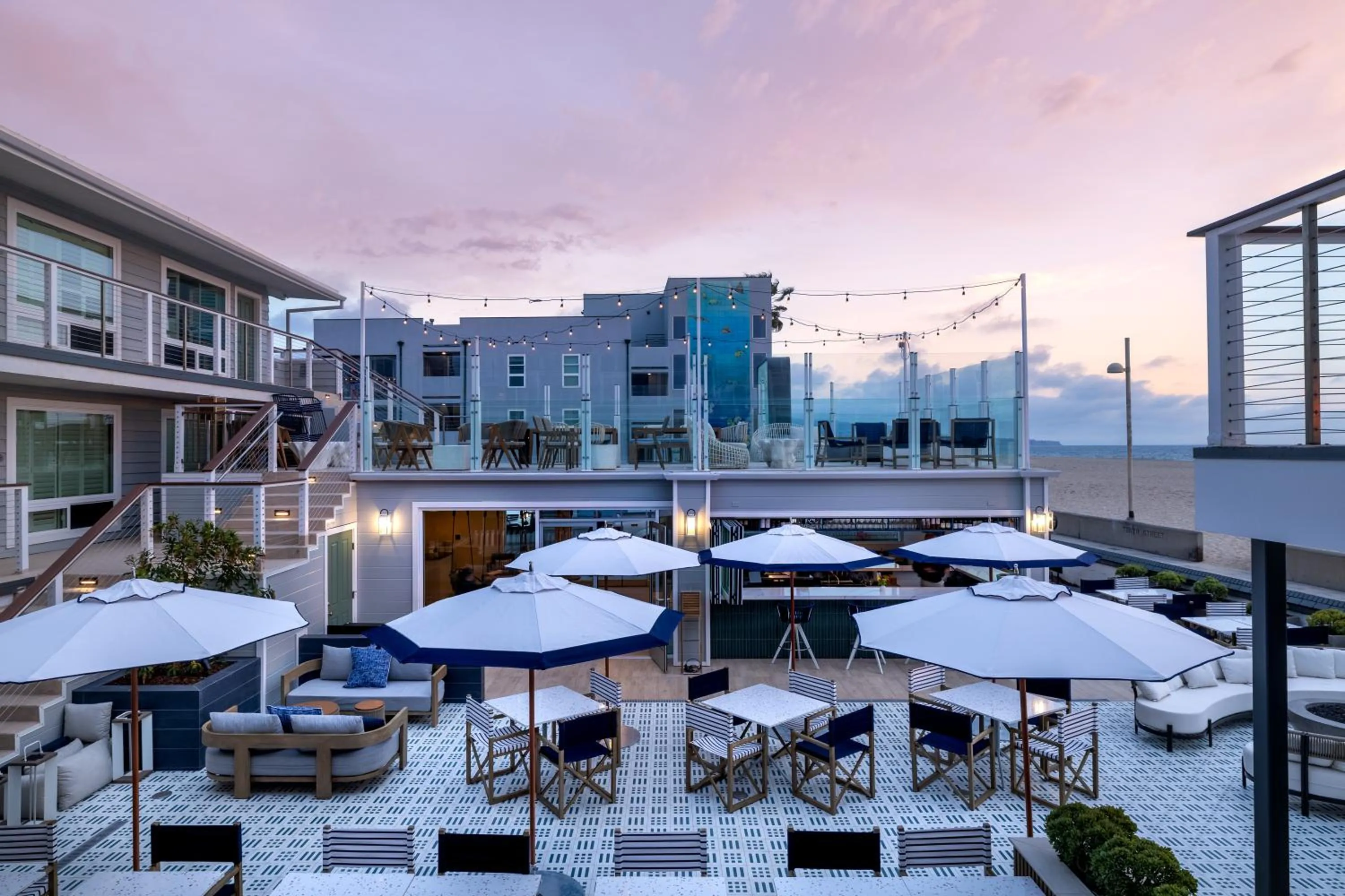 Property building in Sea Sprite Beach Club