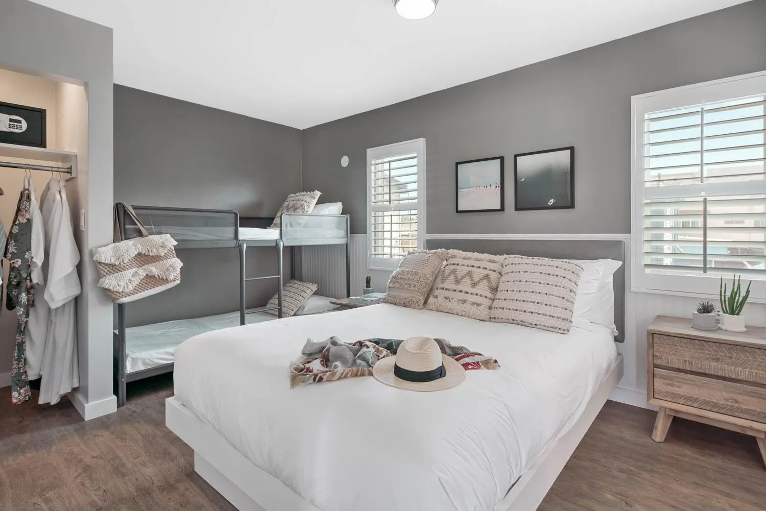 Bed in Sea Sprite Beach Club