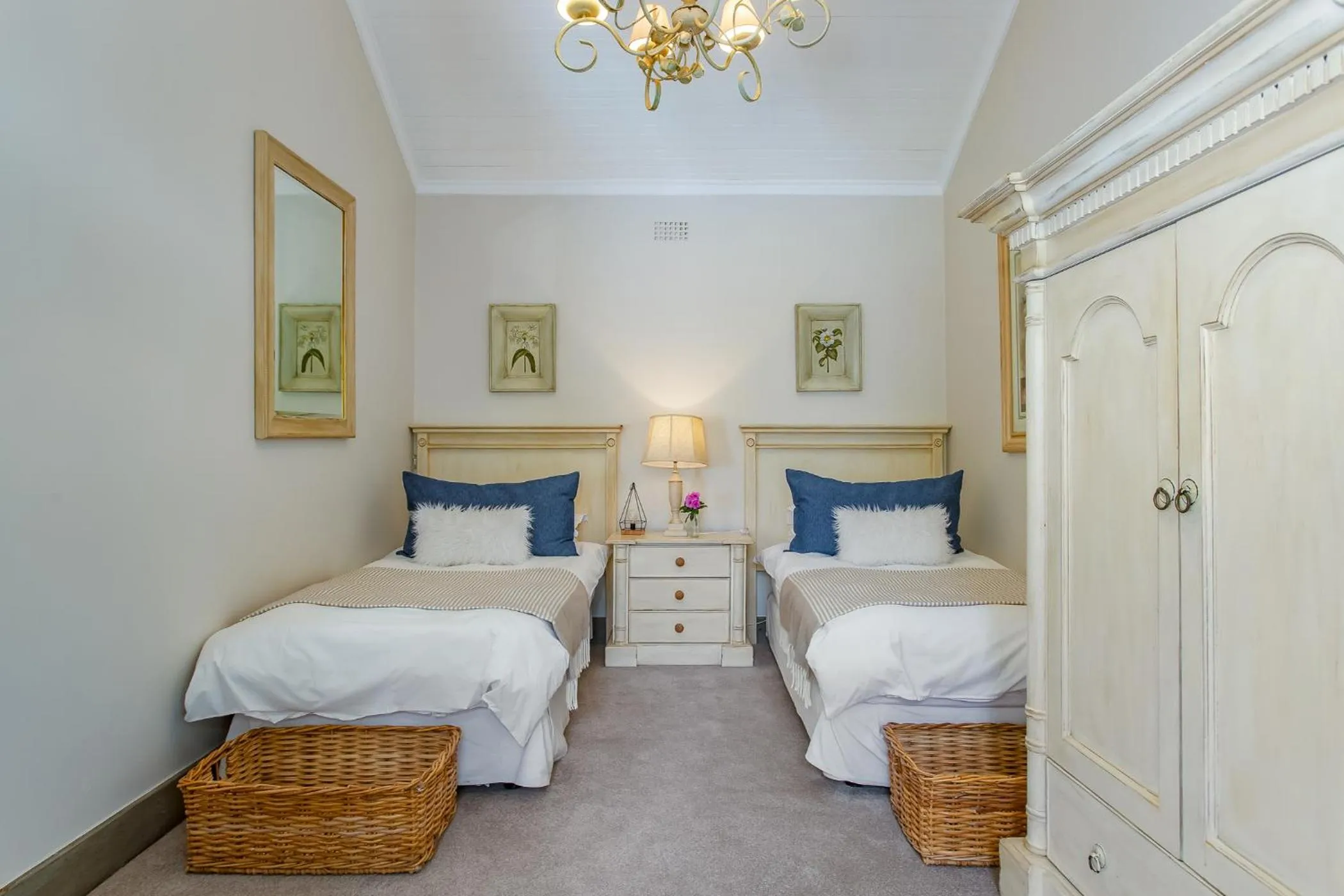 Bedroom, Bed in Franschhoek Rose Cottages
