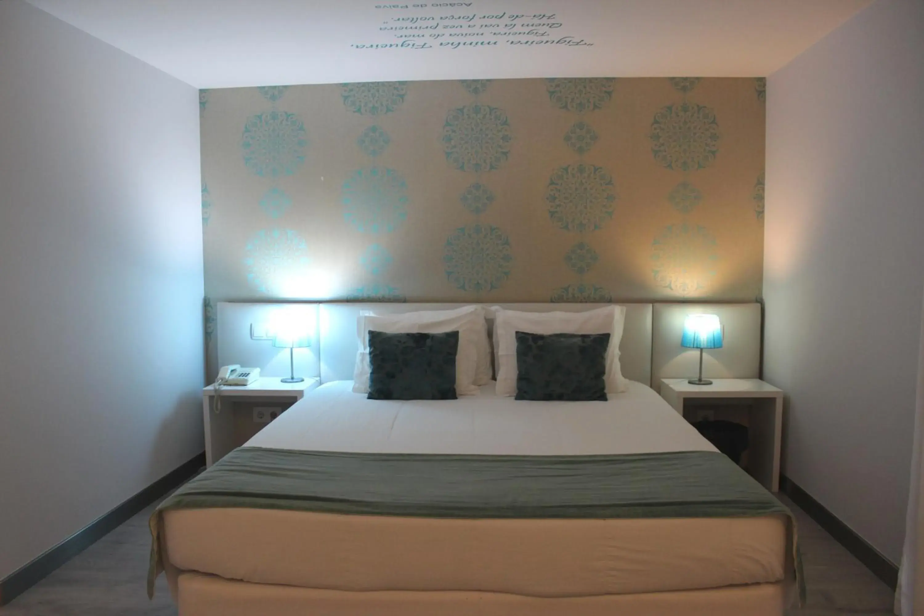 Bedroom, Bed in Costa de Prata Hotel Bedroom, Bed in Costa de Prata Hotel