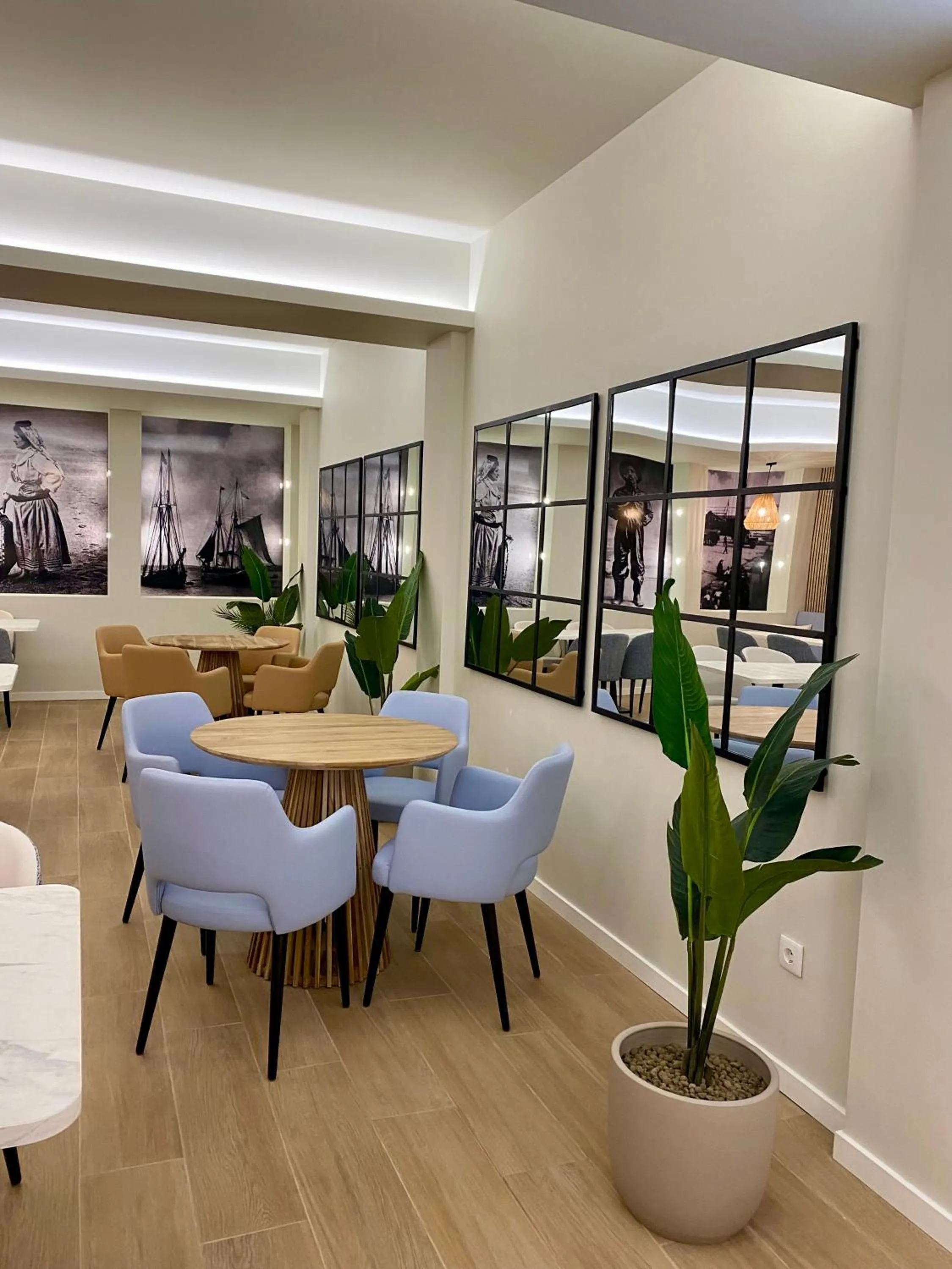 Lounge or bar in Costa de Prata Hotel