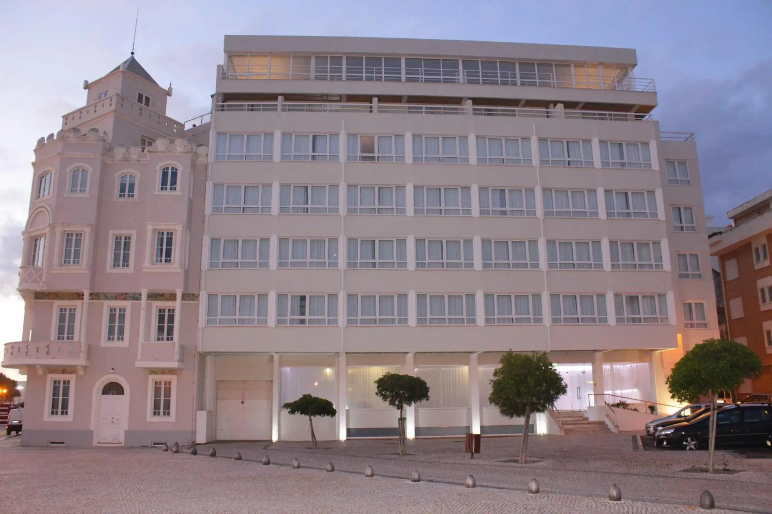 Facade/entrance in Costa de Prata Hotel Facade/entrance in Costa de Prata Hotel