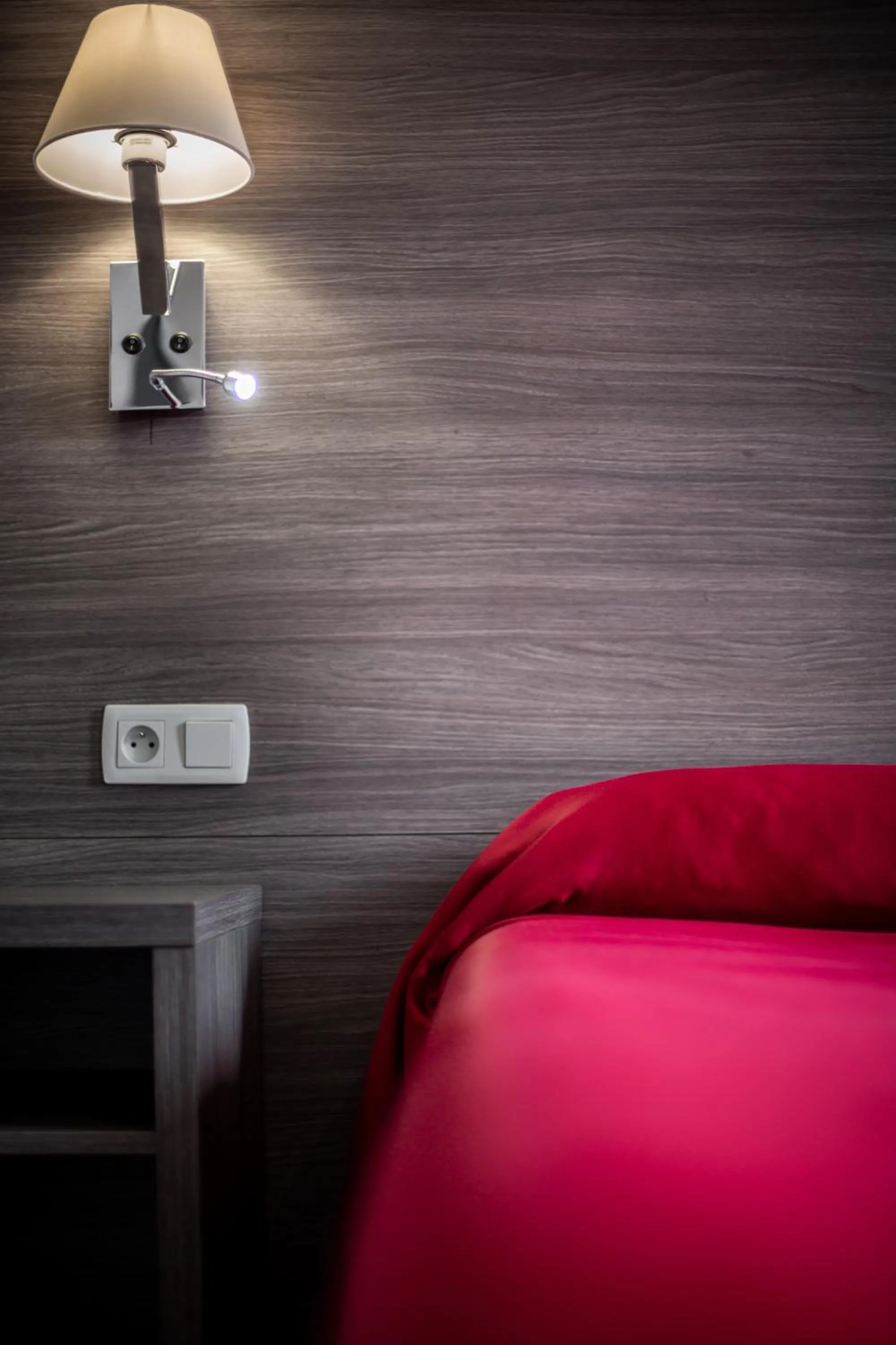 Two-Bedroom Suite in Hôtel Galilée Windsor