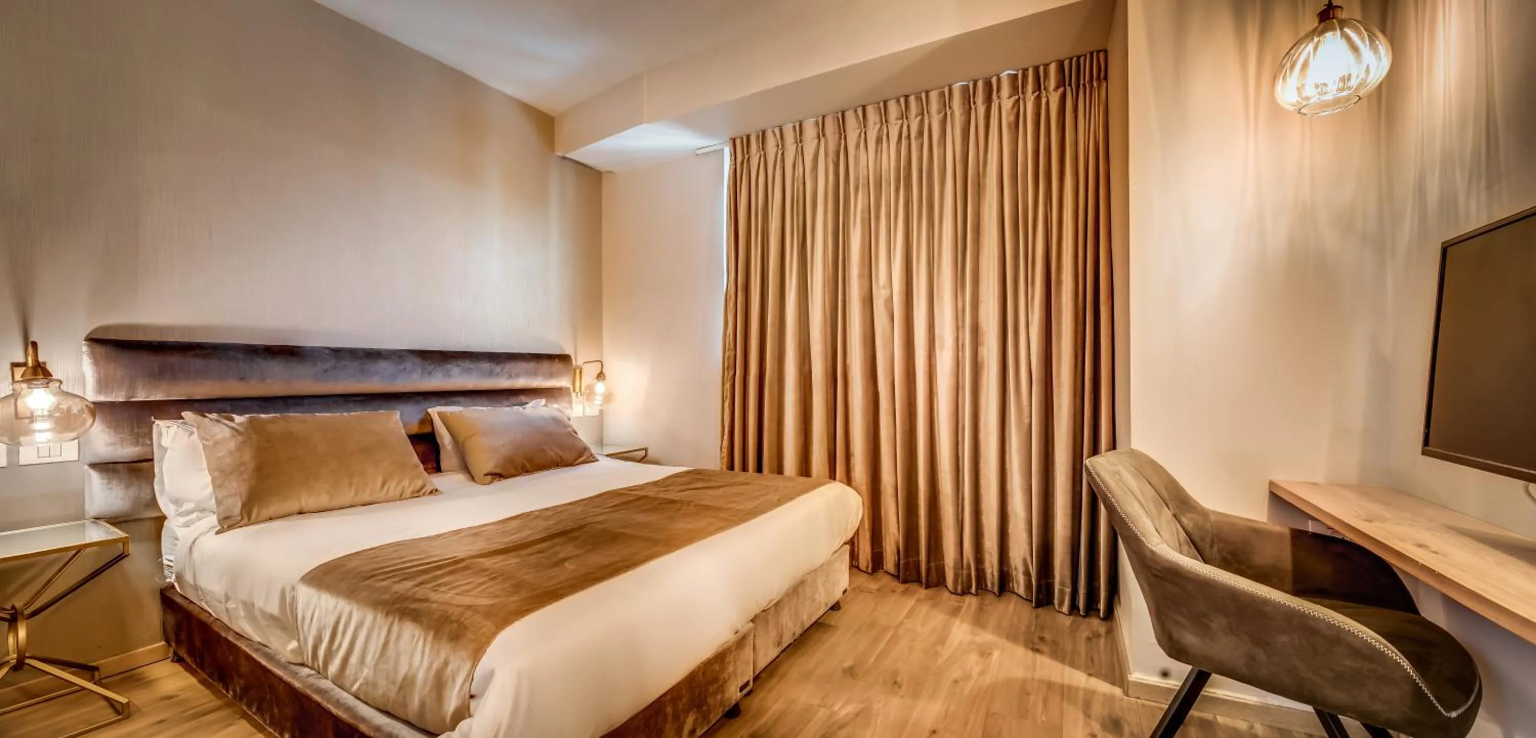 Bedroom, Bed in My Jerusalem View