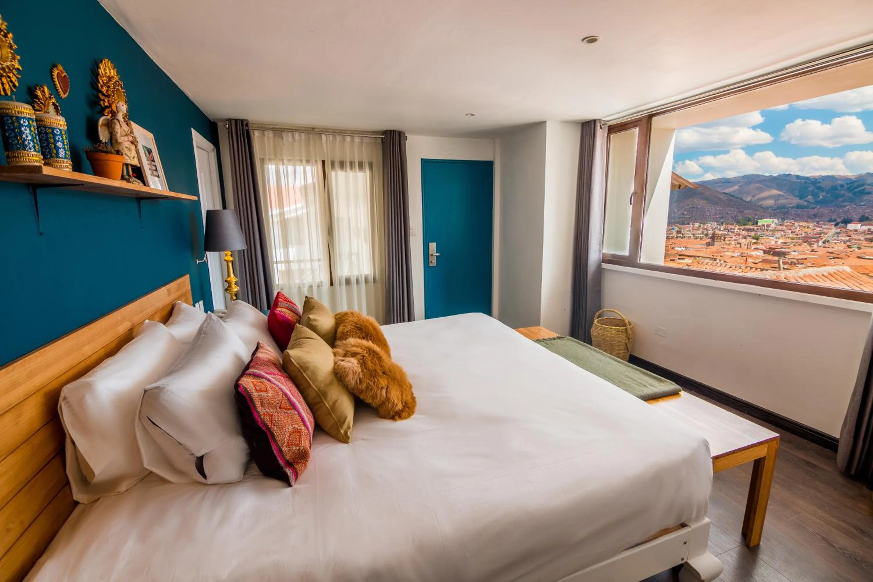 Bed in Tariq Boutique