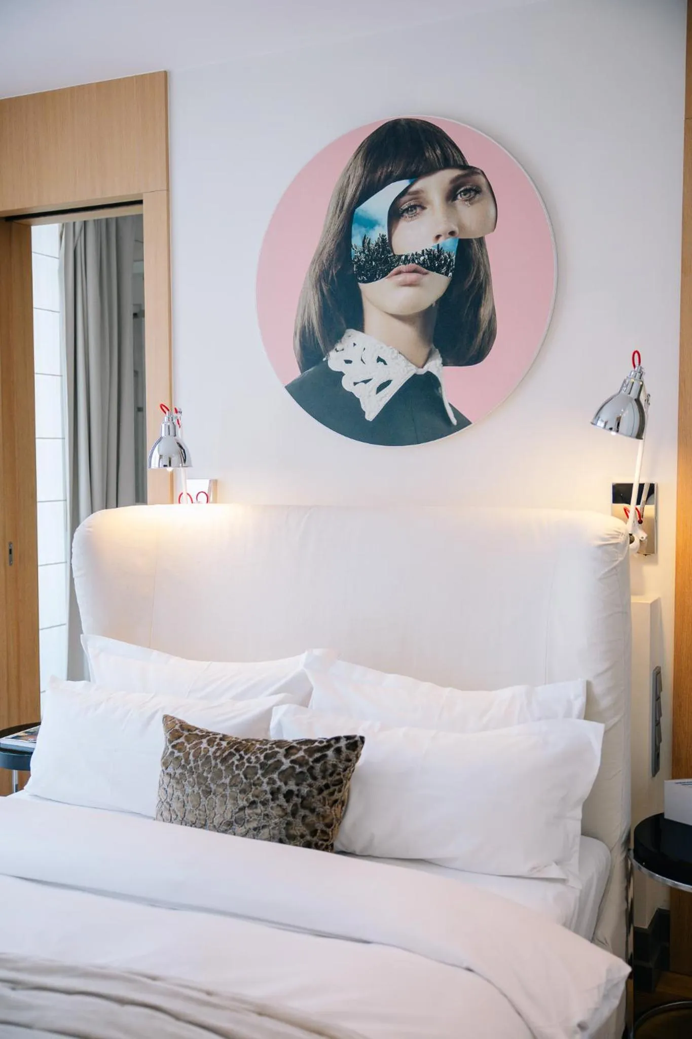 Bedroom, Bed in H15 Boutique Hotel, Warsaw, a Member of Design Hotels