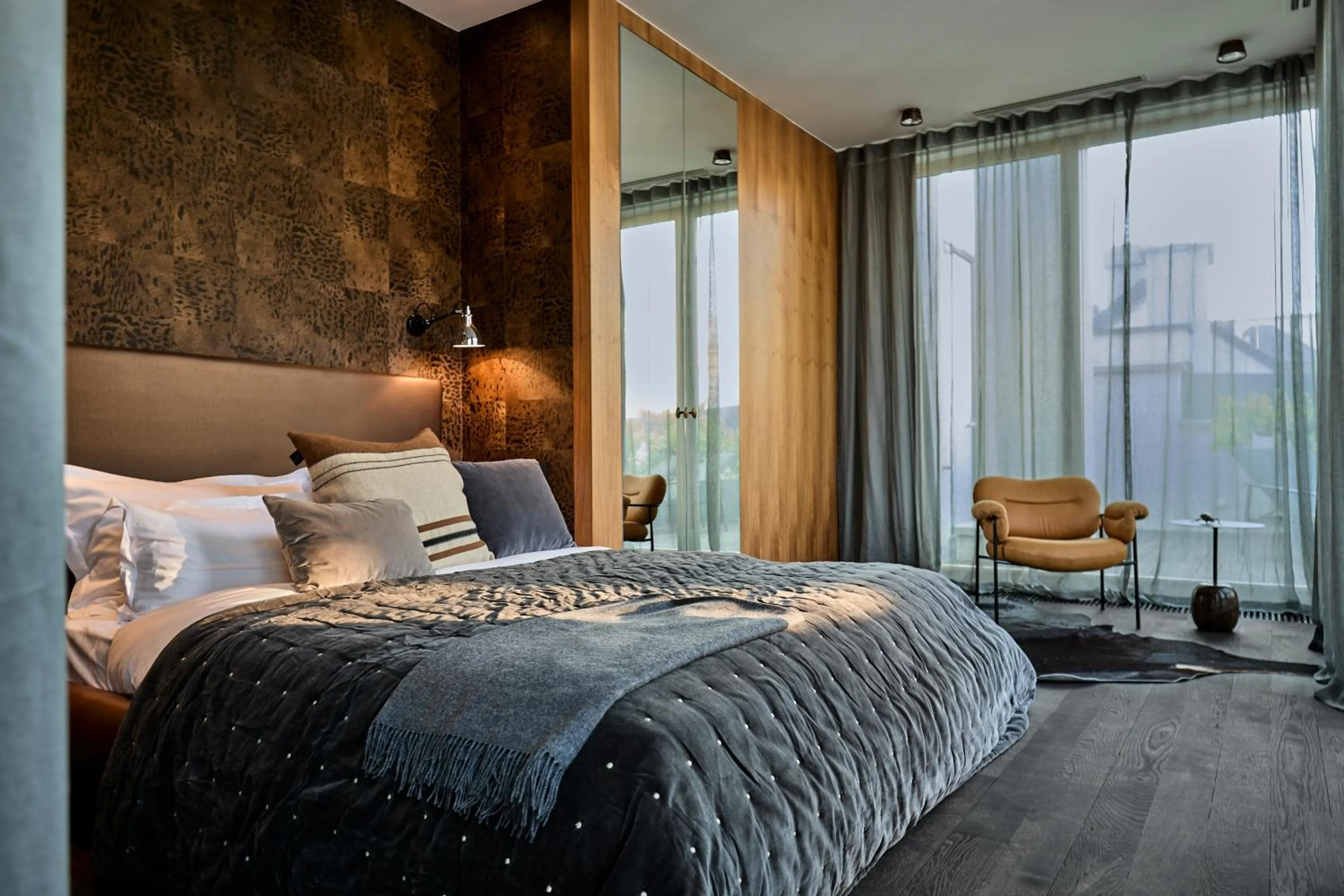 Bedroom, Bed in H15 Boutique Hotel, Warsaw, a Member of Design Hotels