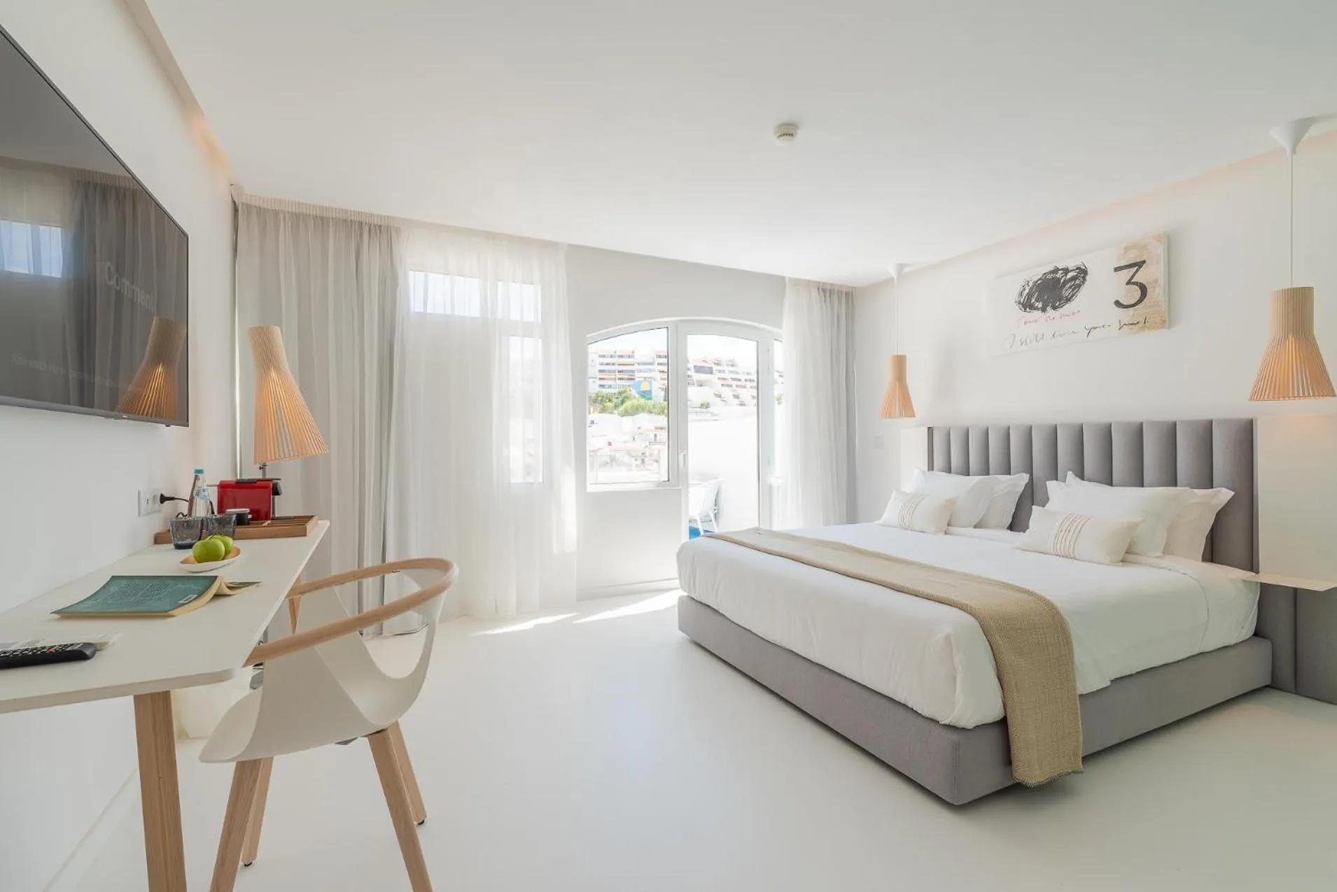 Double Room with Pool View in Hotel California Urban Beach - Adults Only