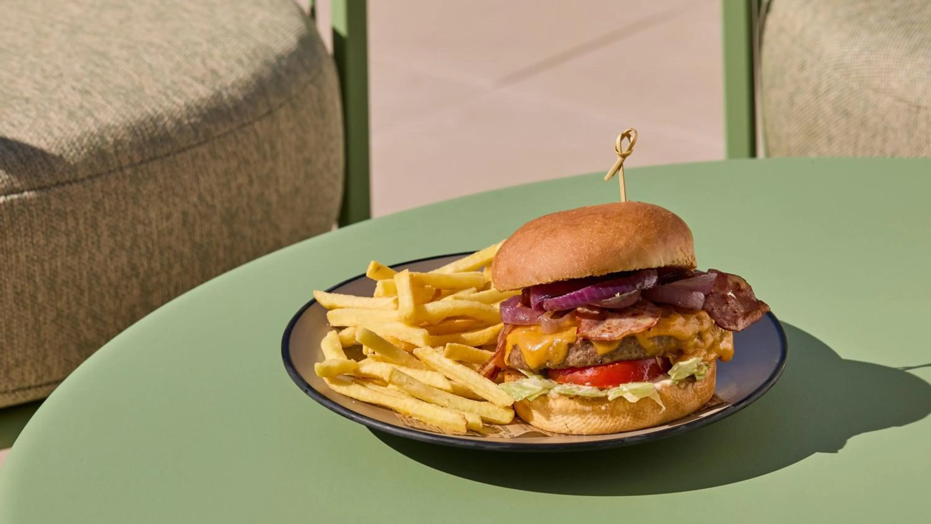 Restaurant/places to eat in Hotel Indigo Albufeira by IHG