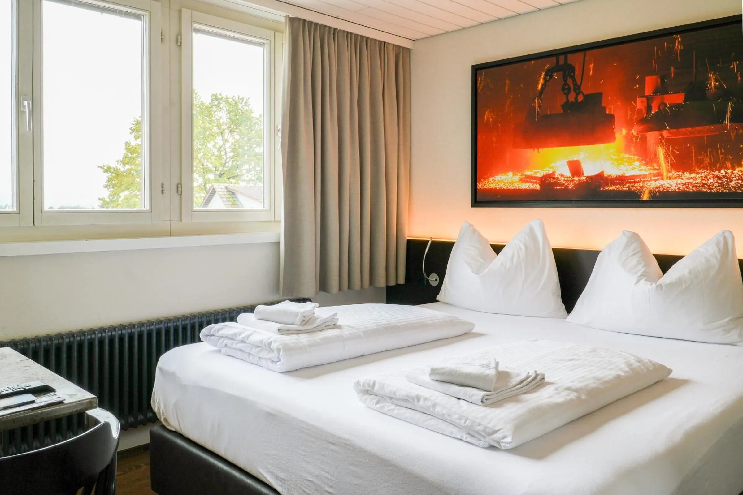 Photo of the whole room, Bed in feRUS Hotel