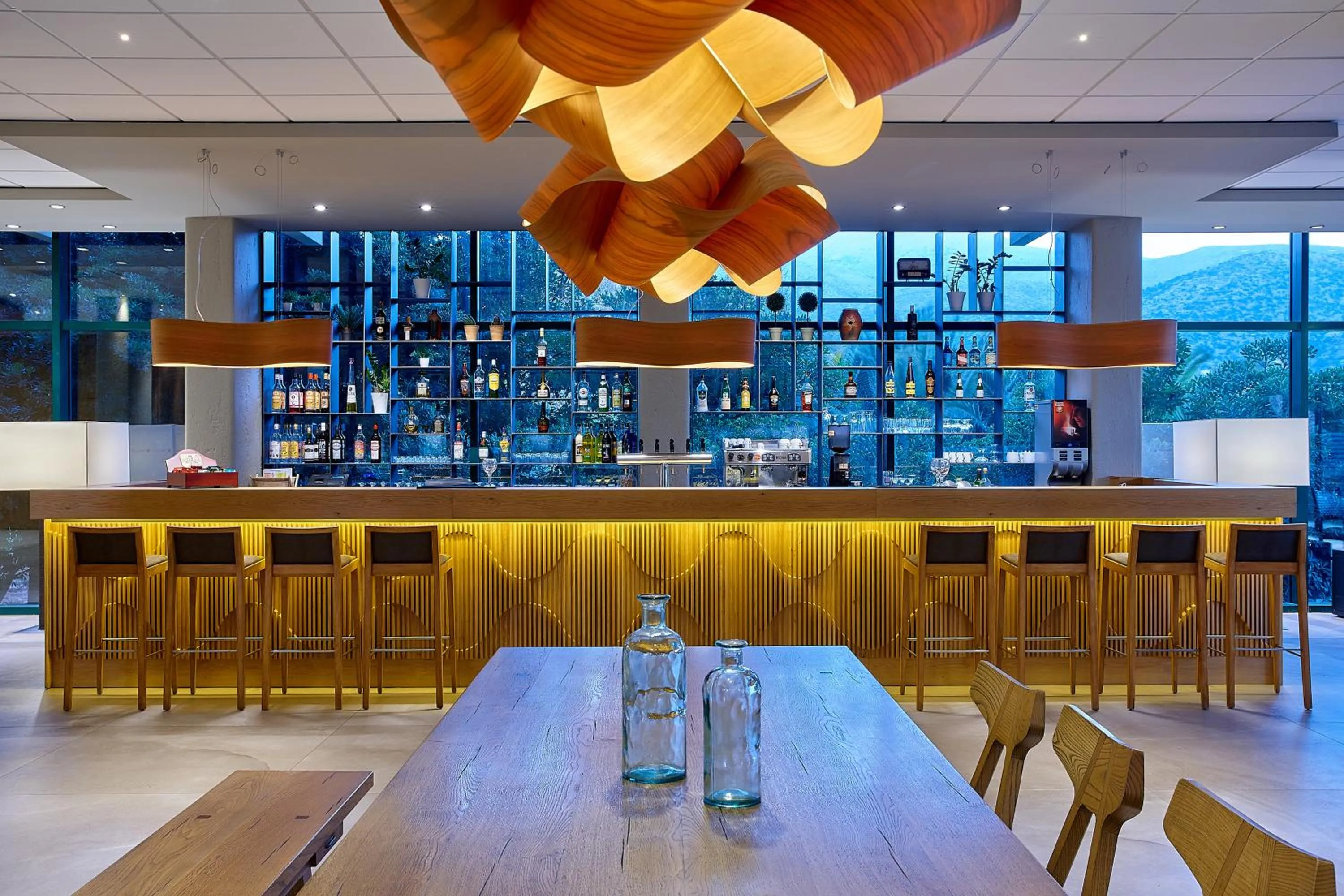 Lounge or bar in Sirens Beach & Village