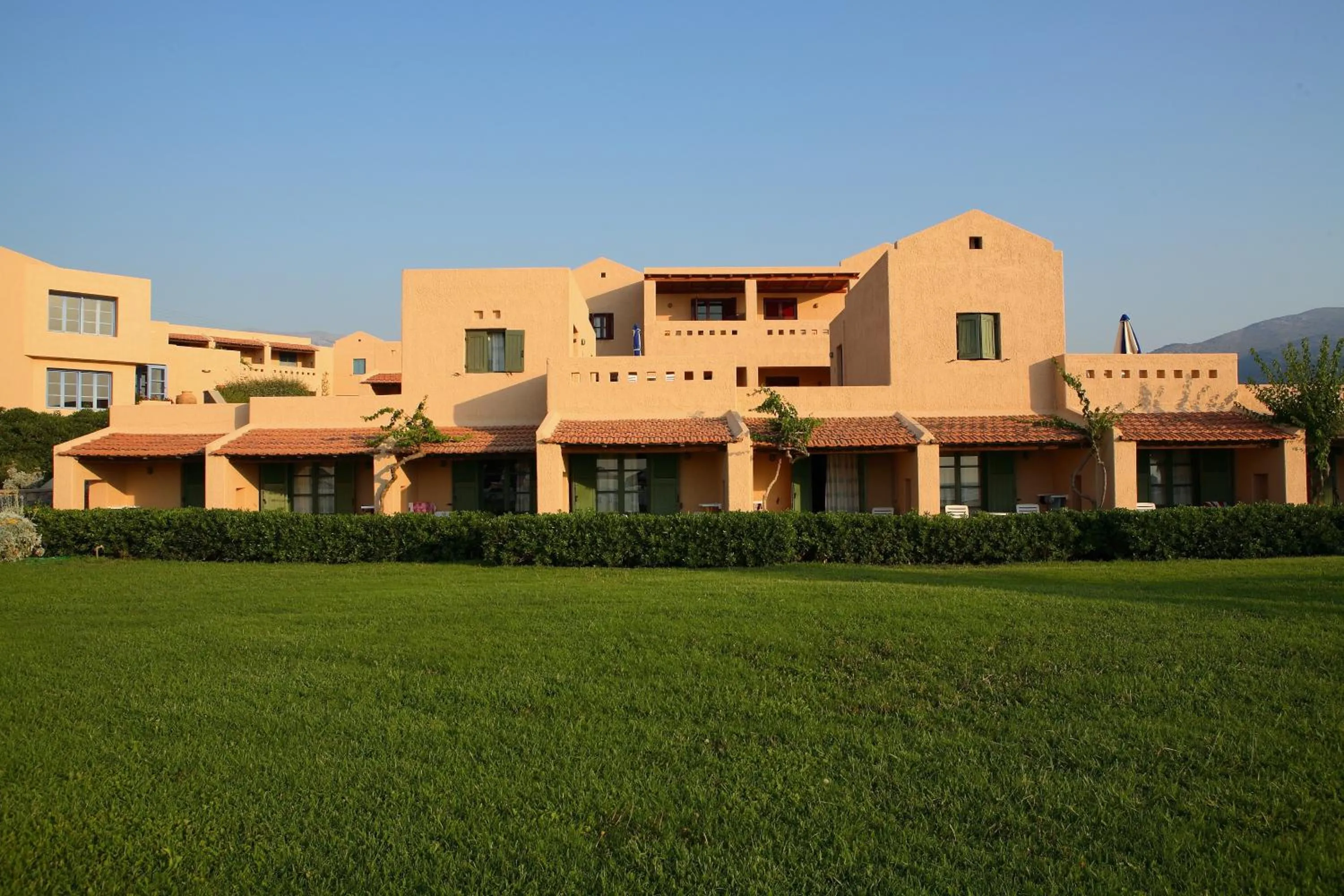 Facade/entrance in Sirens Beach & Village