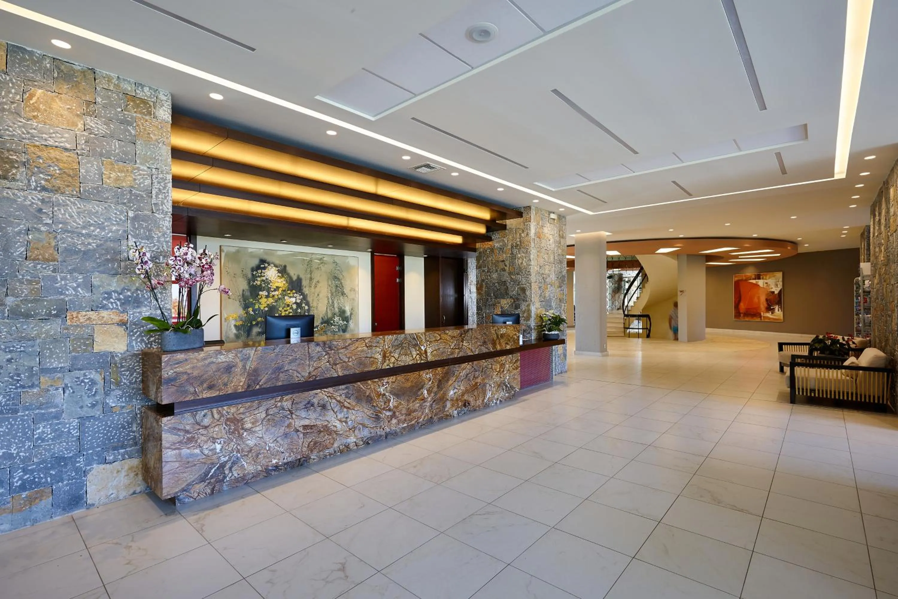 Lobby or reception in Sirens Beach & Village