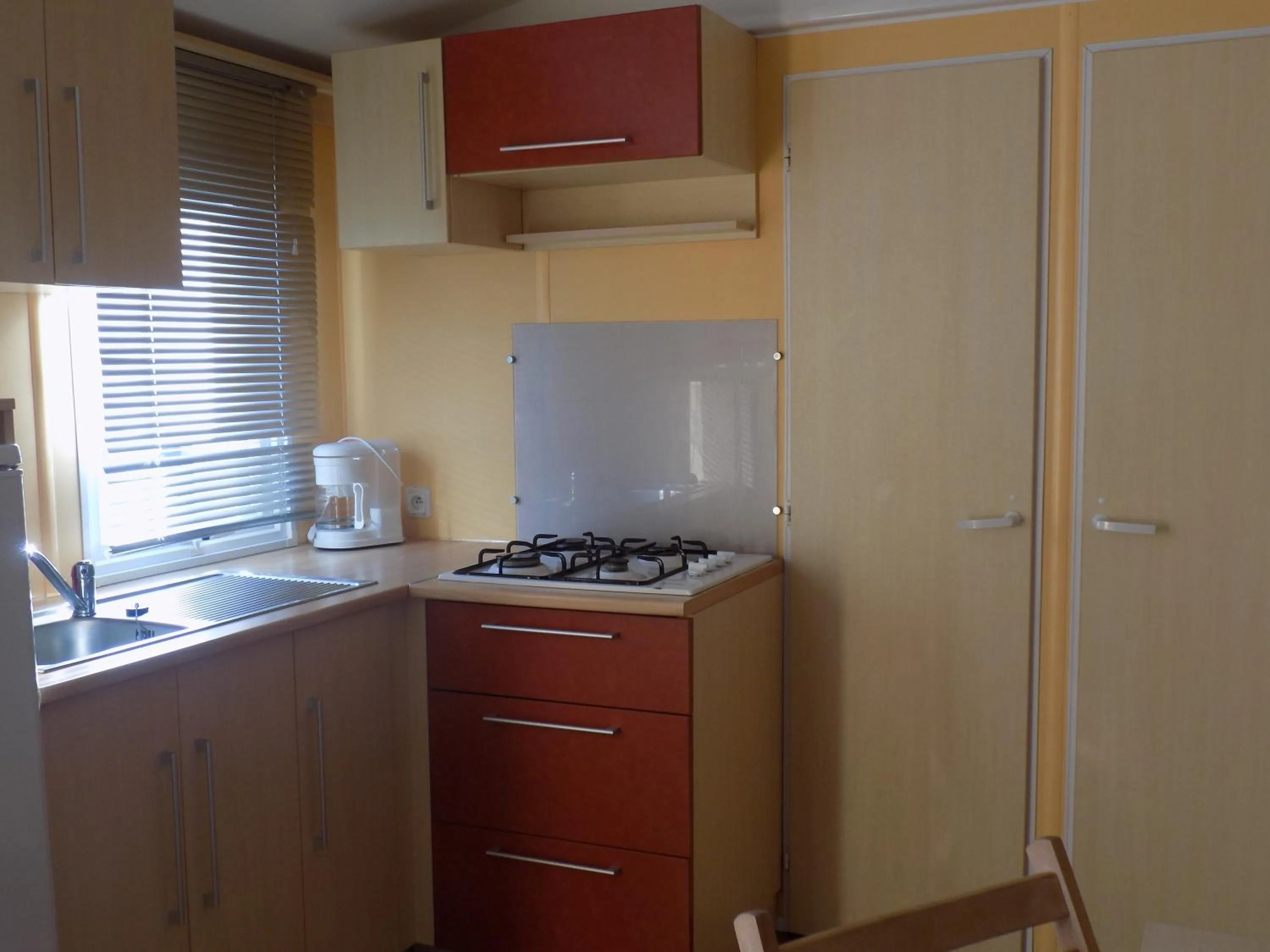 Kitchen or kitchenette in Bungalows Land'shause