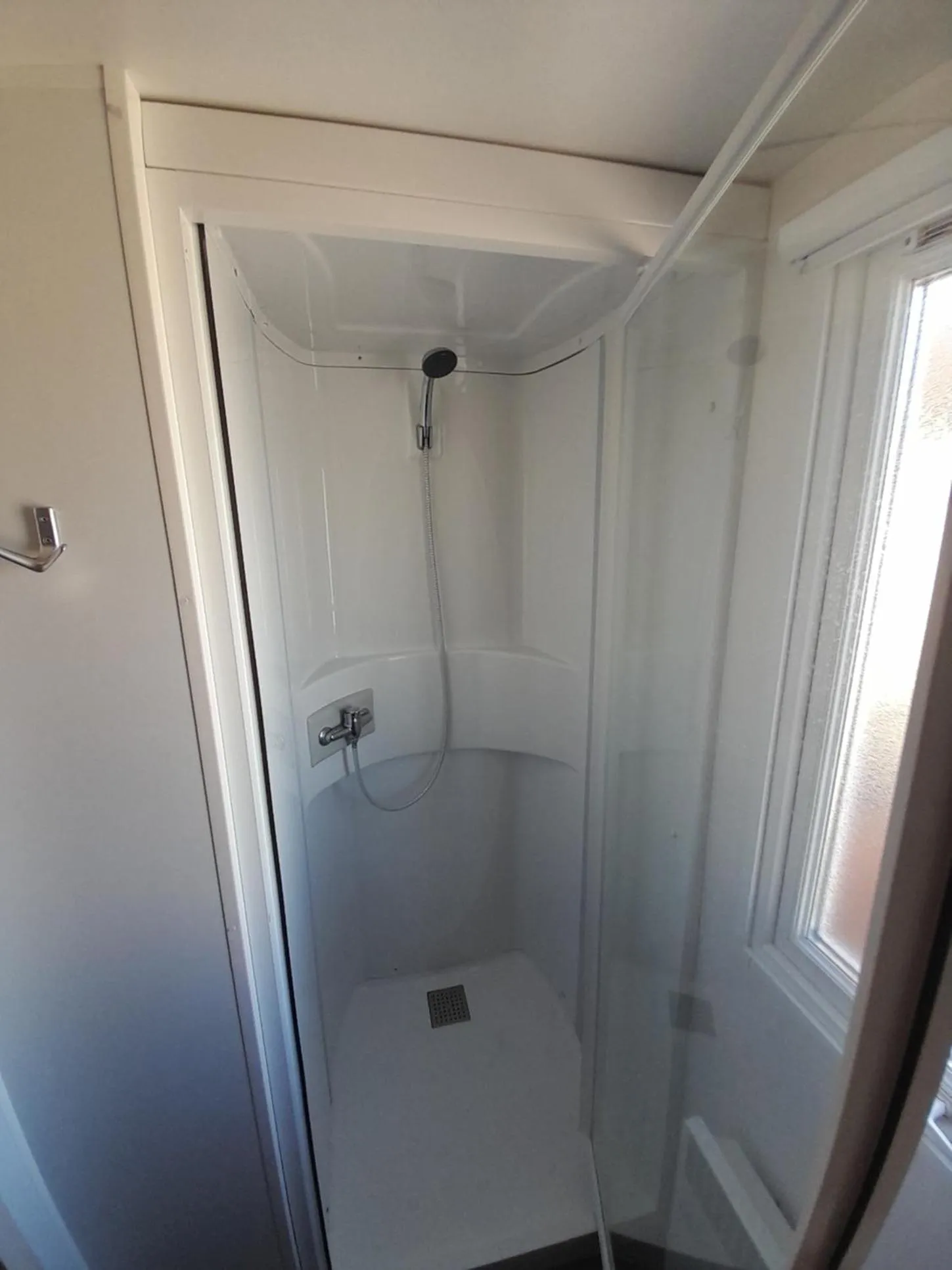 Bathroom in Bungalows Land'shause