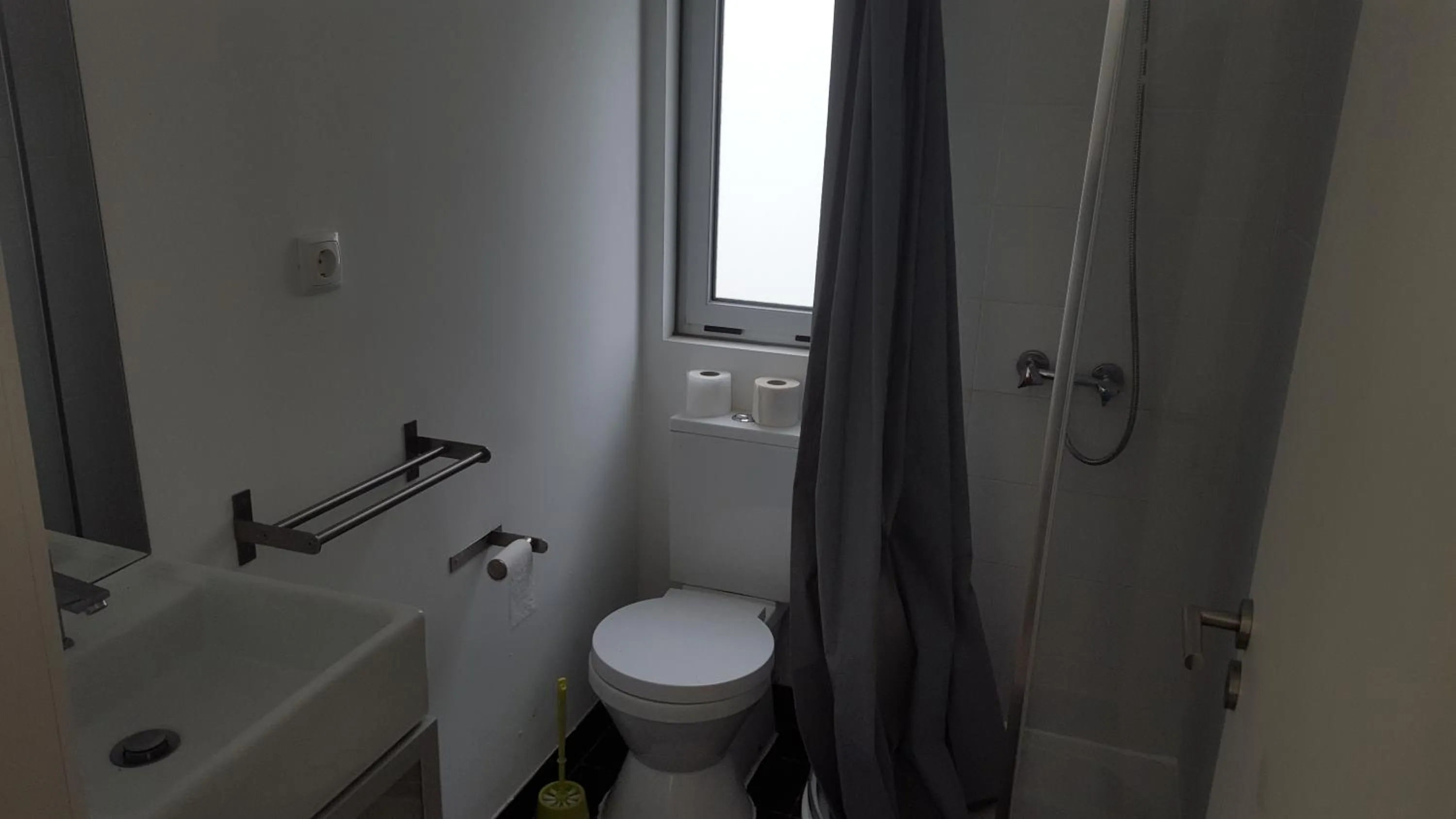 Shower in Bungalows Land'shause