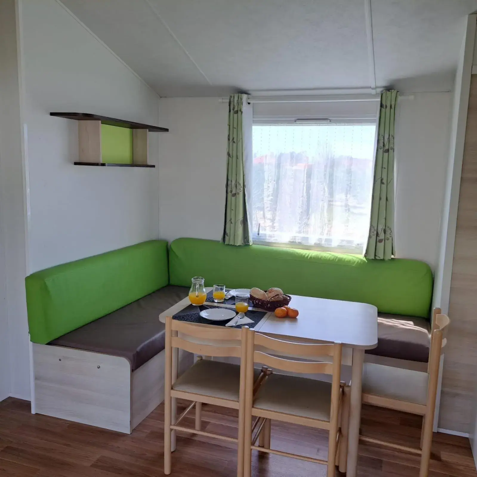 Deluxe Bungalow with Garden View in Bungalows Land'shause Deluxe Bungalow with Garden View in Bungalows Land'shause