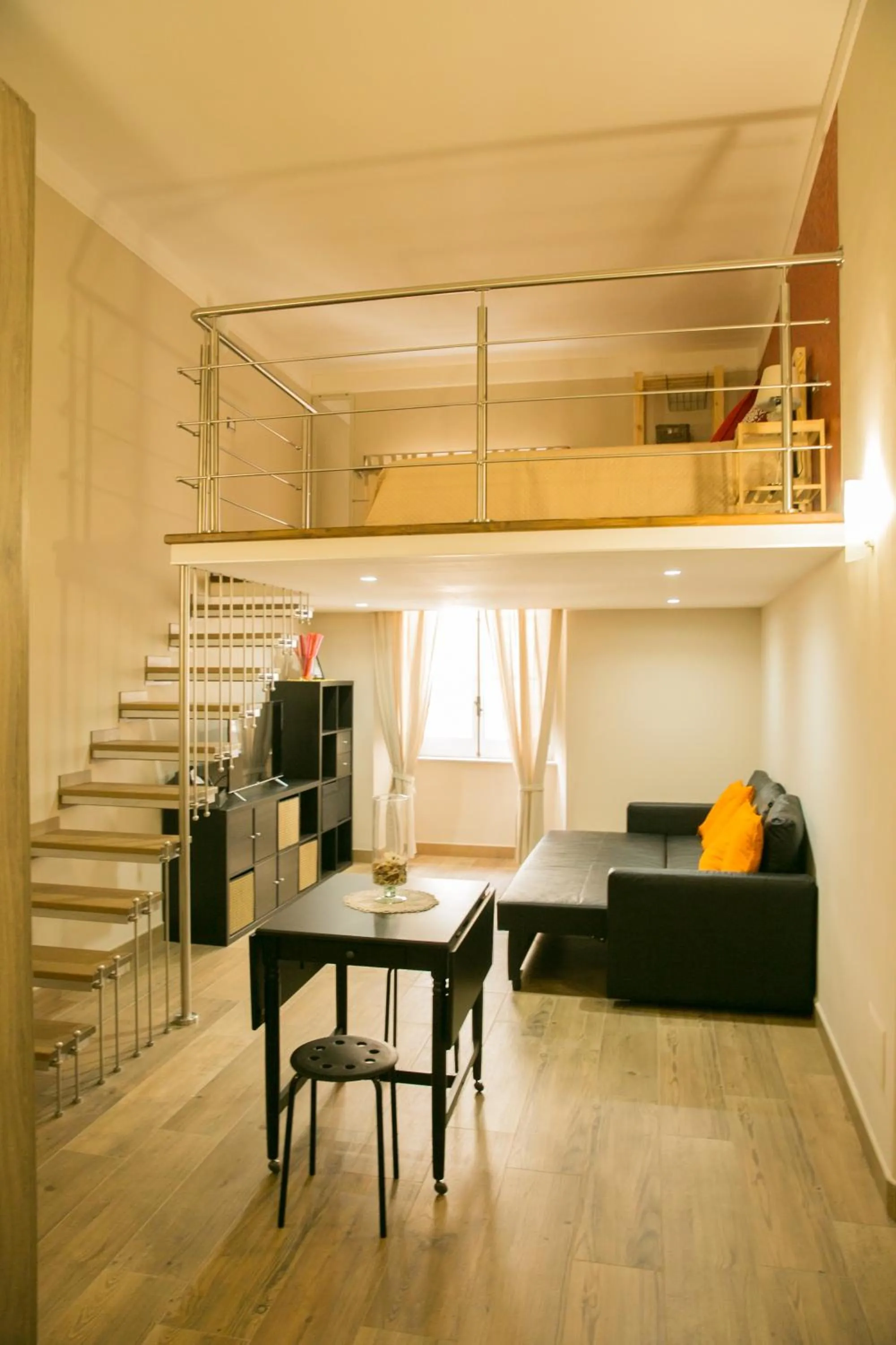 Casa Cairoli