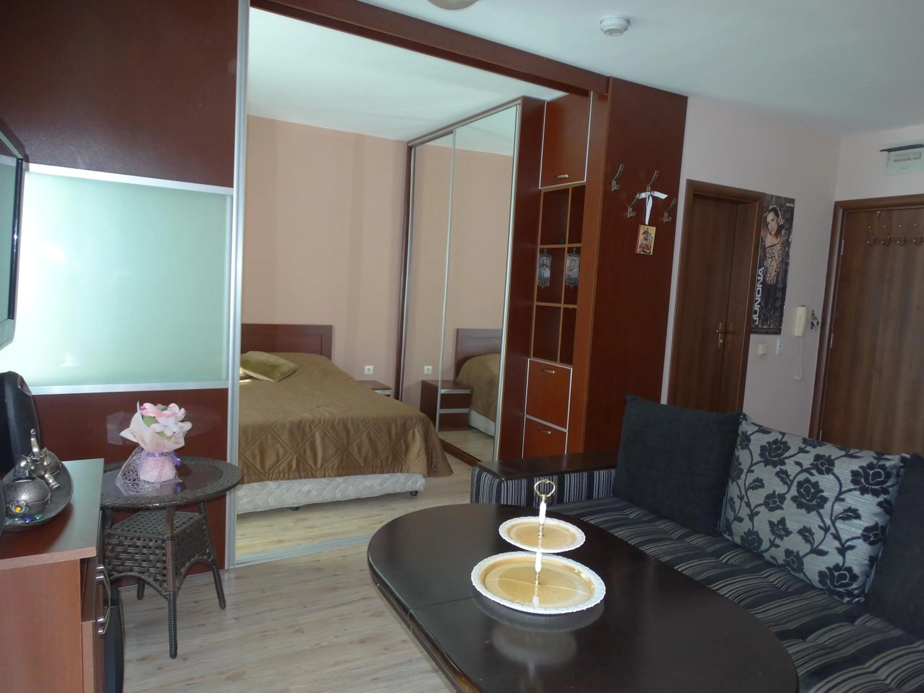 Bed in Chateau del Marina Apart Complex