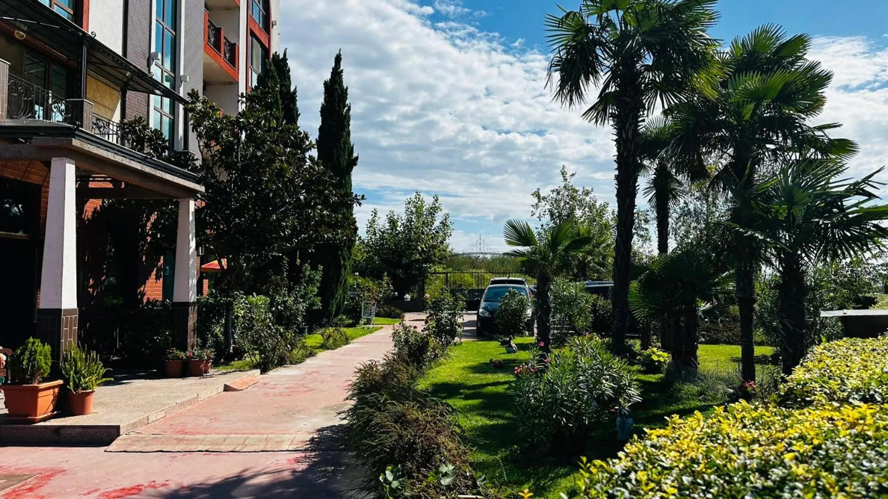 Chateau del Marina Apart Complex