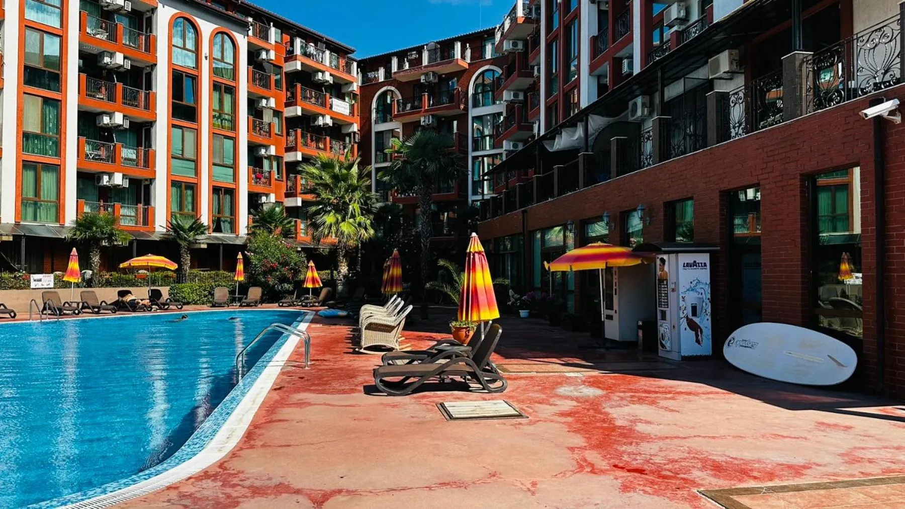 Chateau del Marina Apart Complex