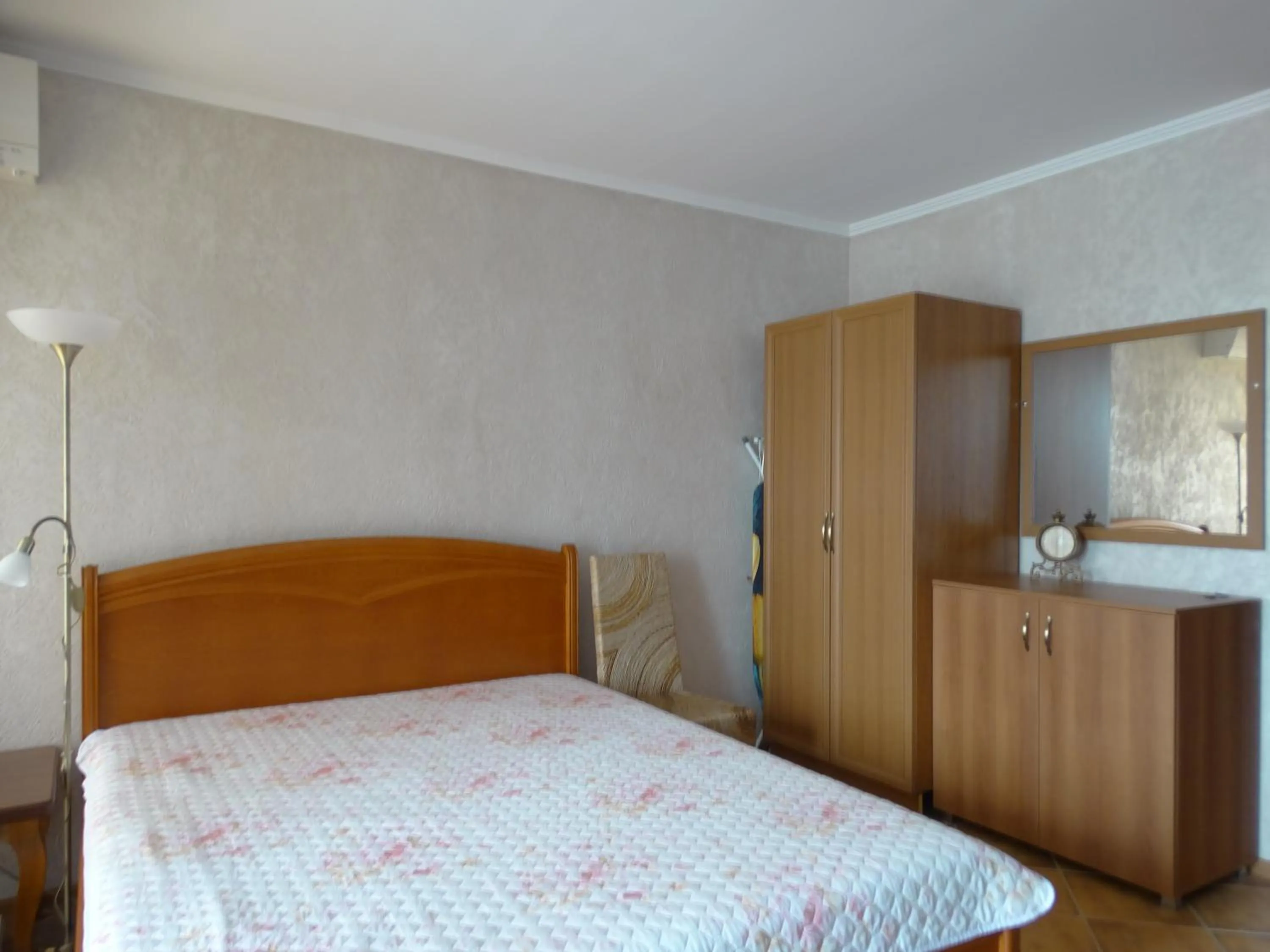 Bed in Chateau del Marina Apart Complex