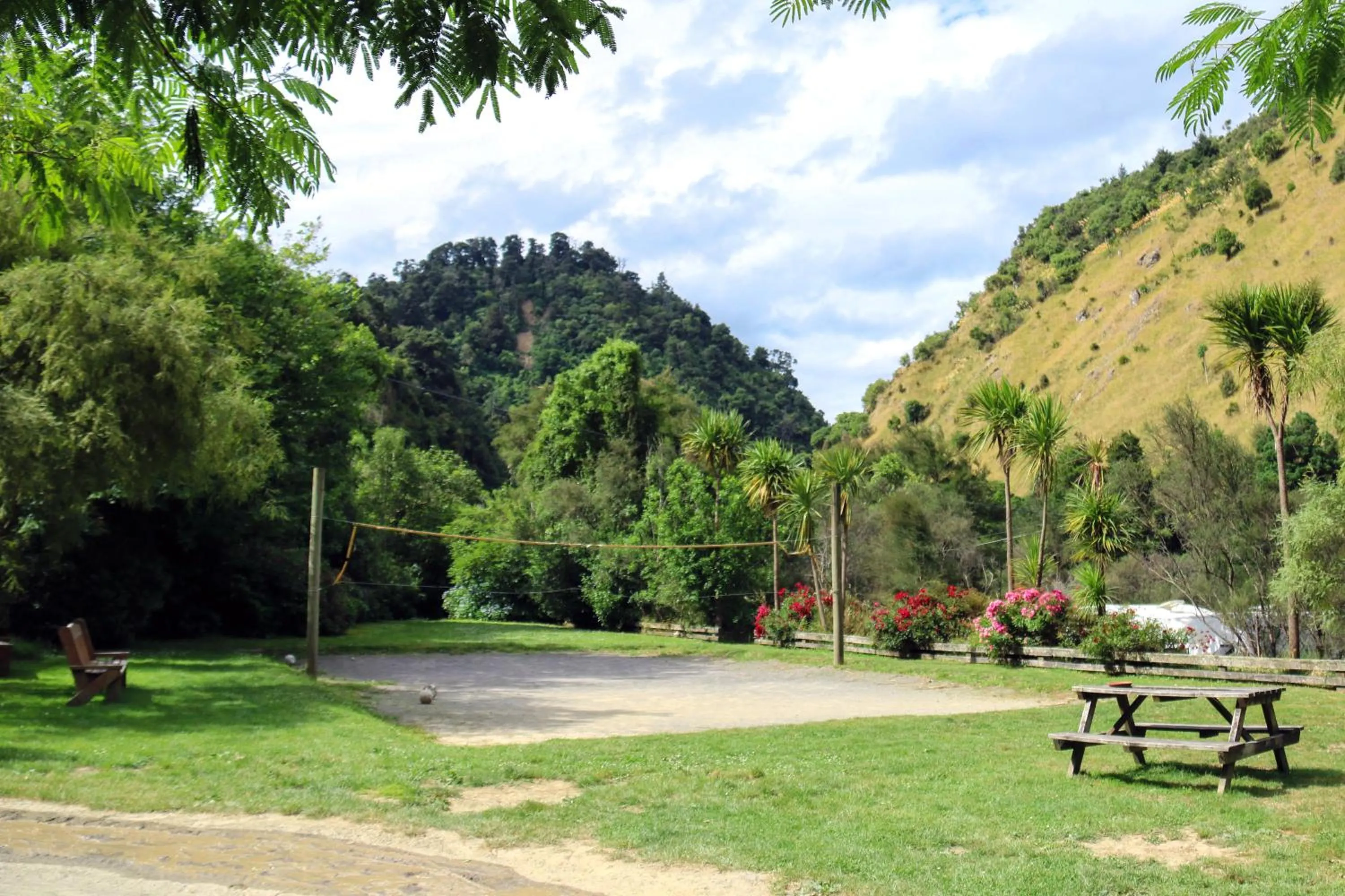 Area and facilities in River Valley Lodge