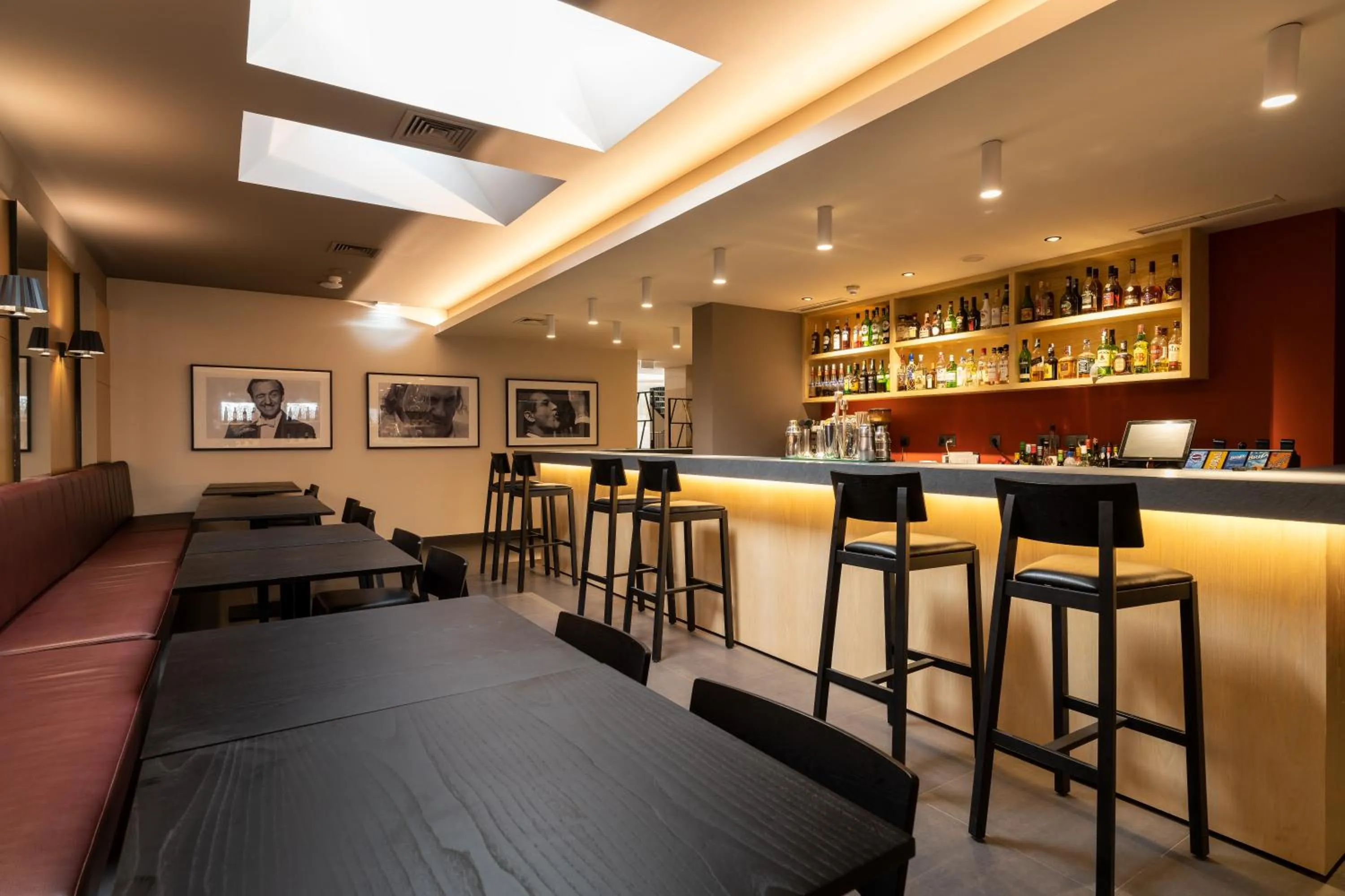 Restaurant/places to eat in Hotel Girassol - Suite Hotel