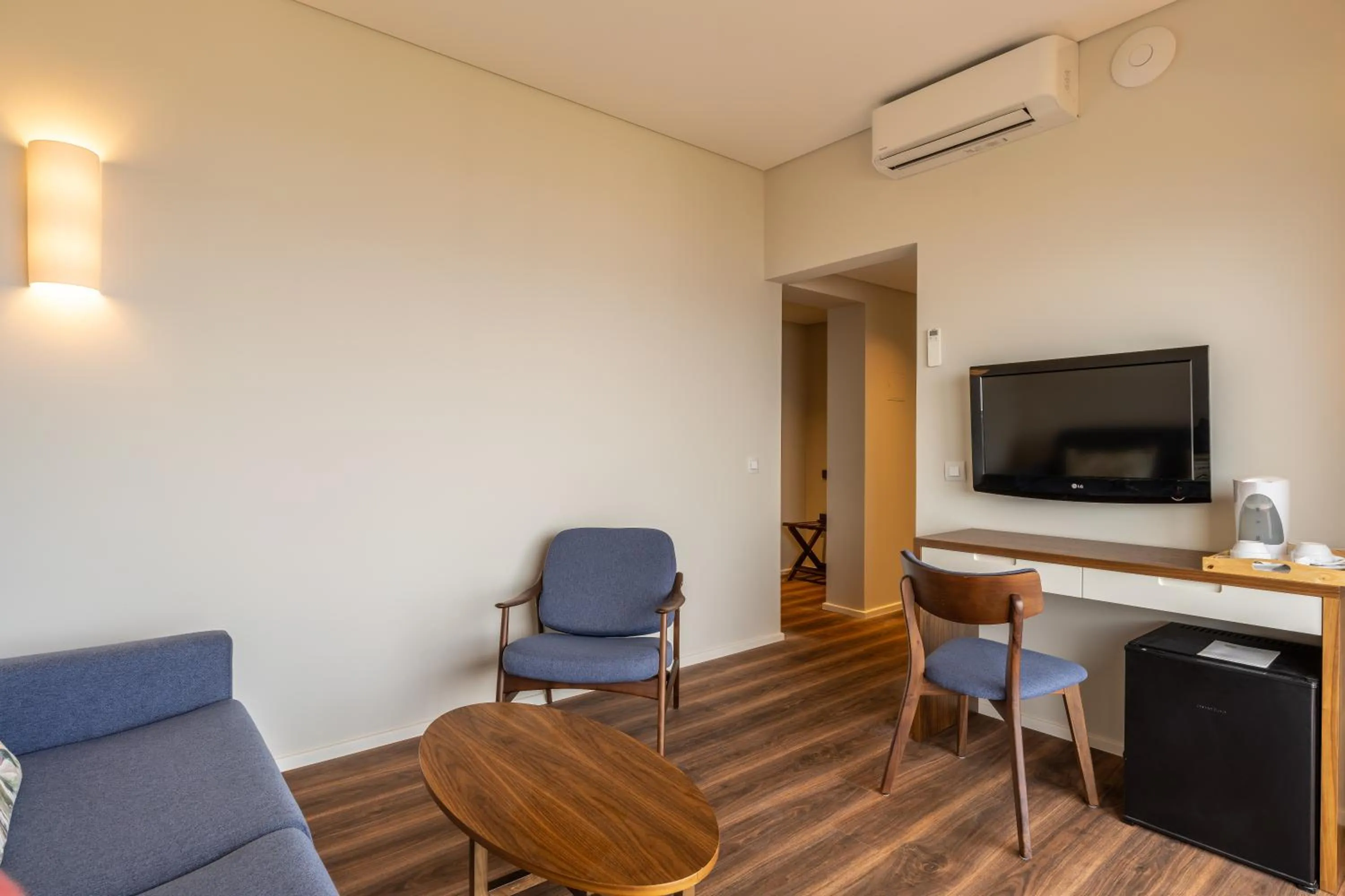 Hotel Girassol - Suite Hotel