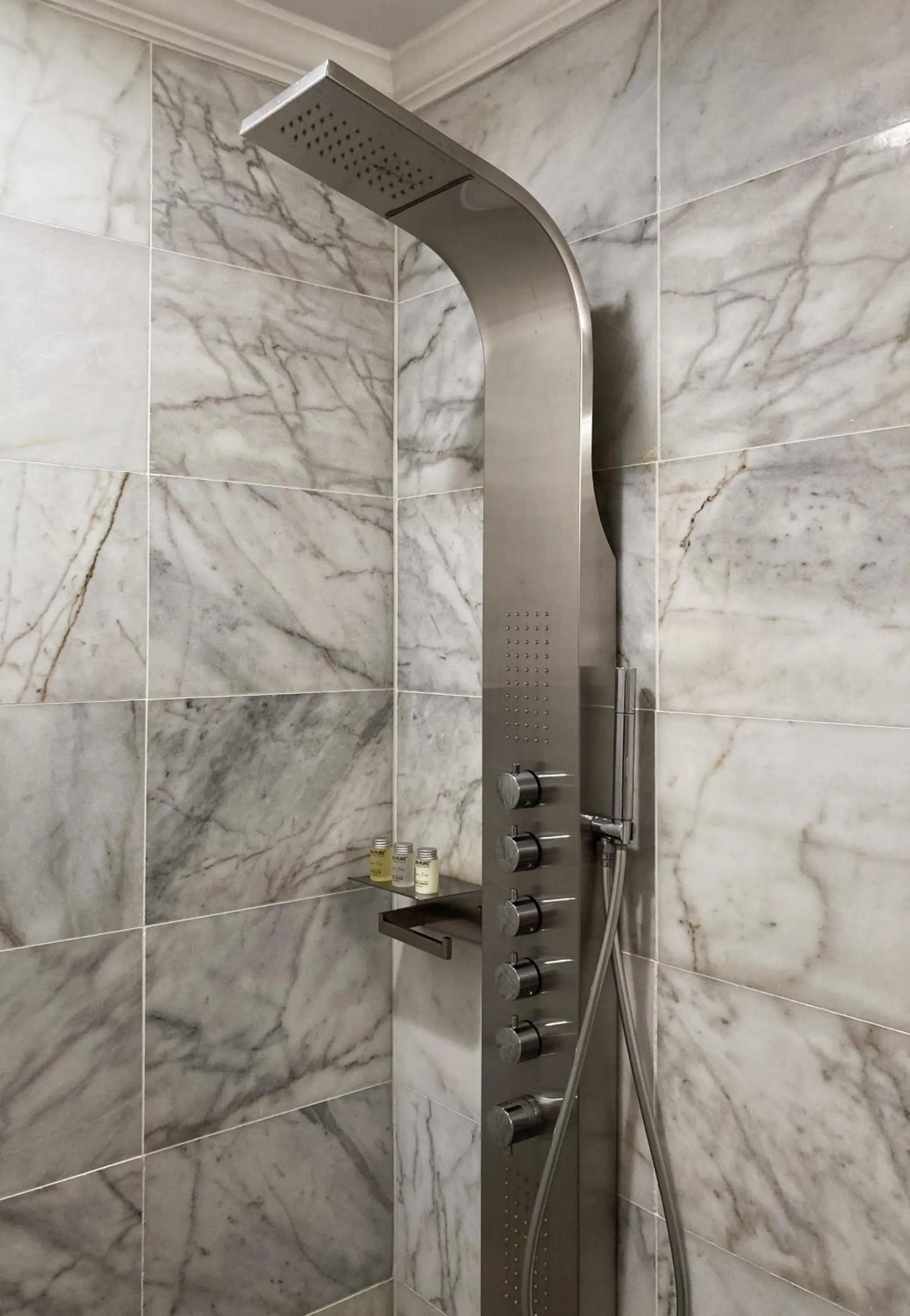 Shower in Retreat at Crystal Manatee