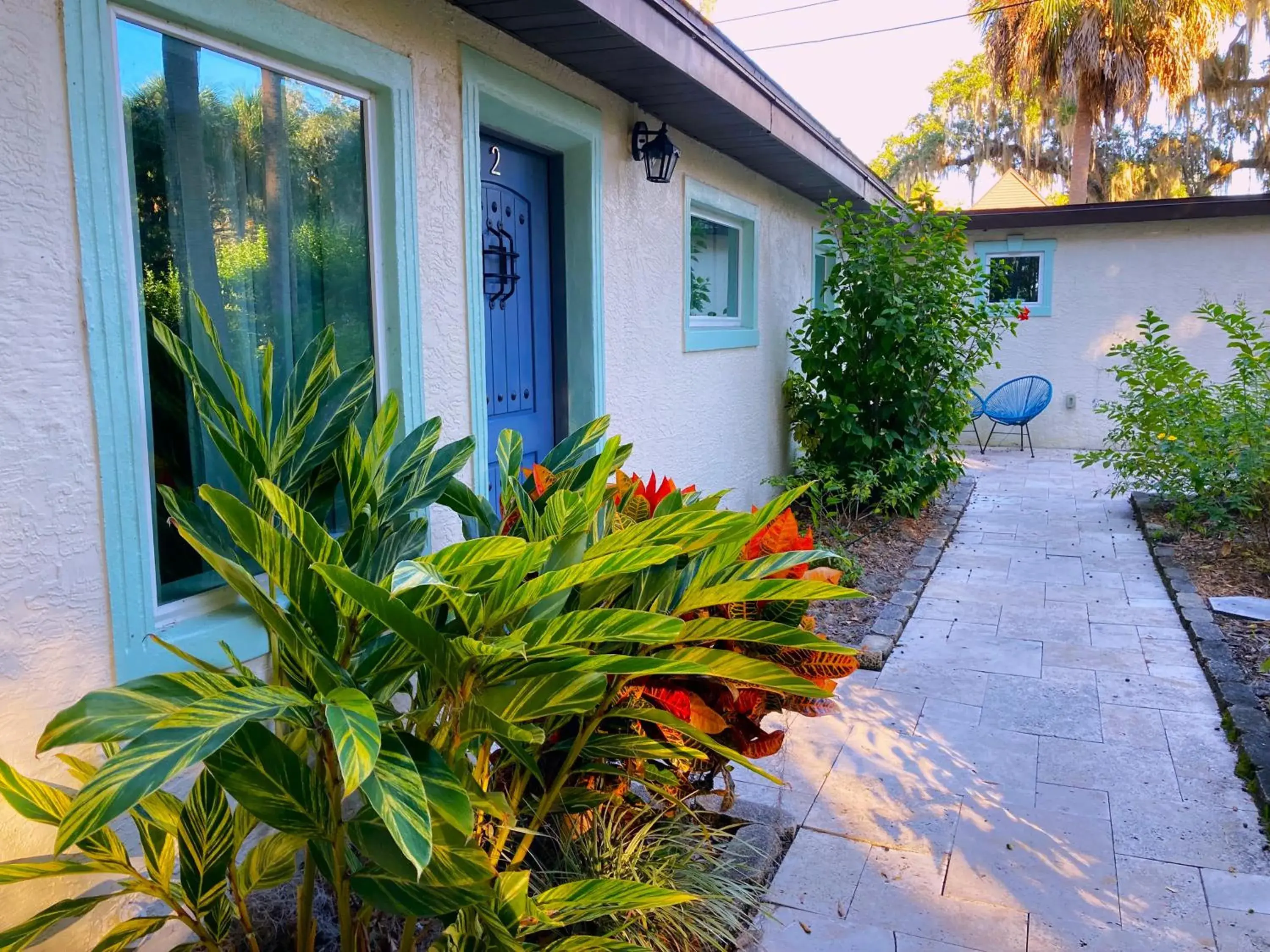 Property building in Retreat at Crystal Manatee Property building in Retreat at Crystal Manatee