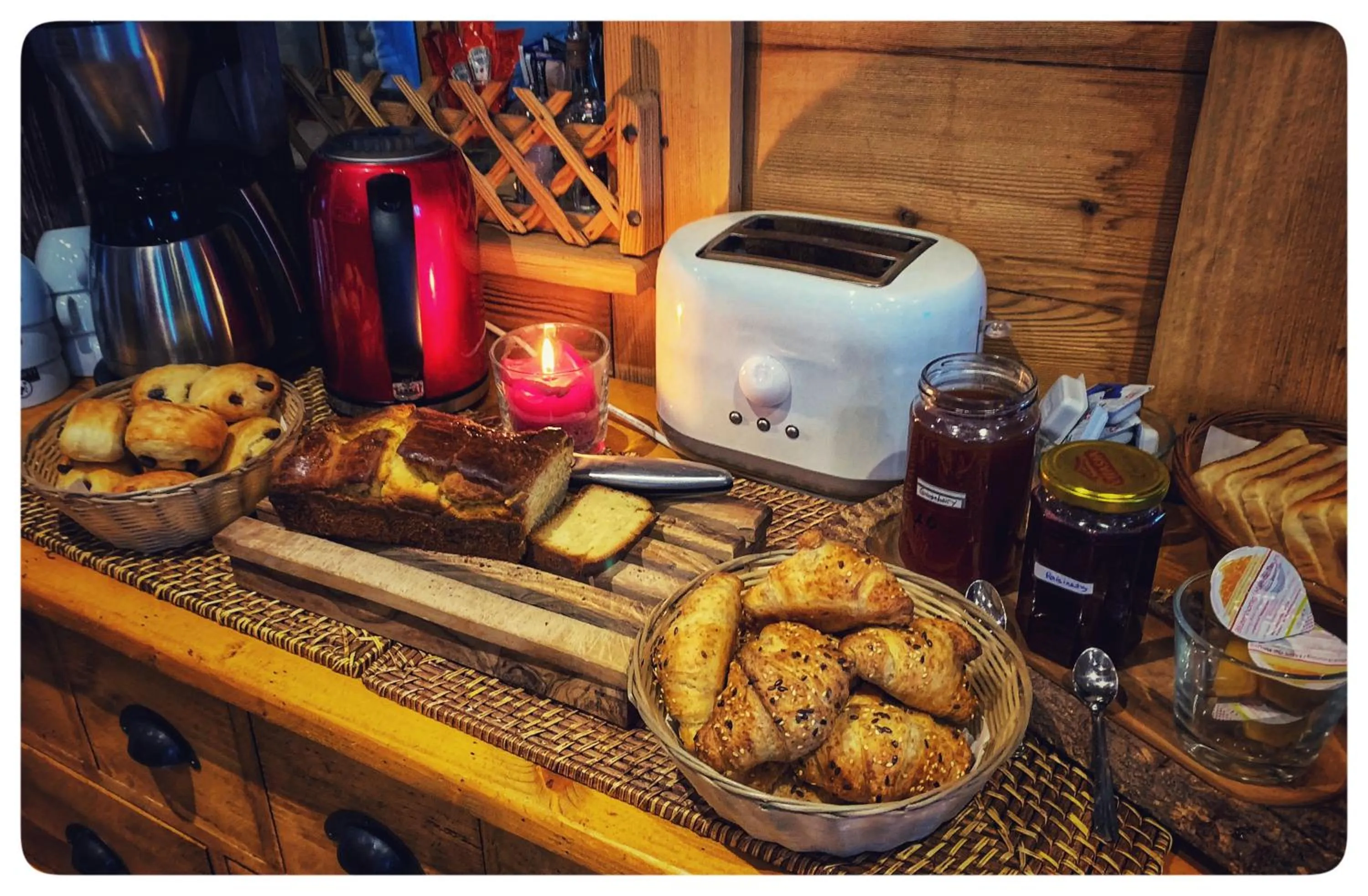Breakfast in Guest House du Grand Paradis - On Piste