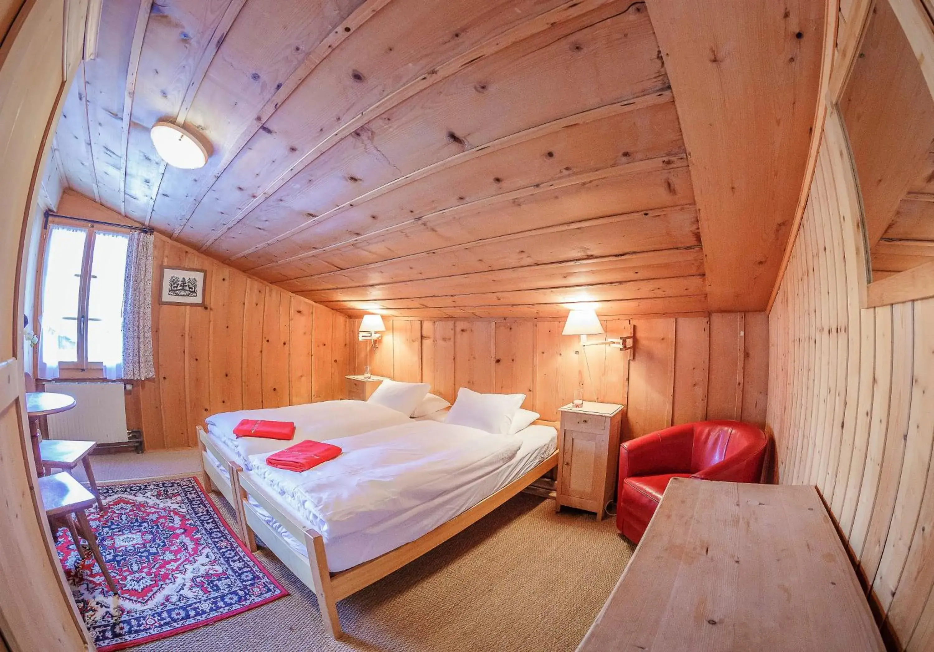 Double or Twin with Private External Bathroom in Guest House du Grand Paradis - On Piste Double or Twin with Private External Bathroom in Guest House du Grand Paradis - On Piste