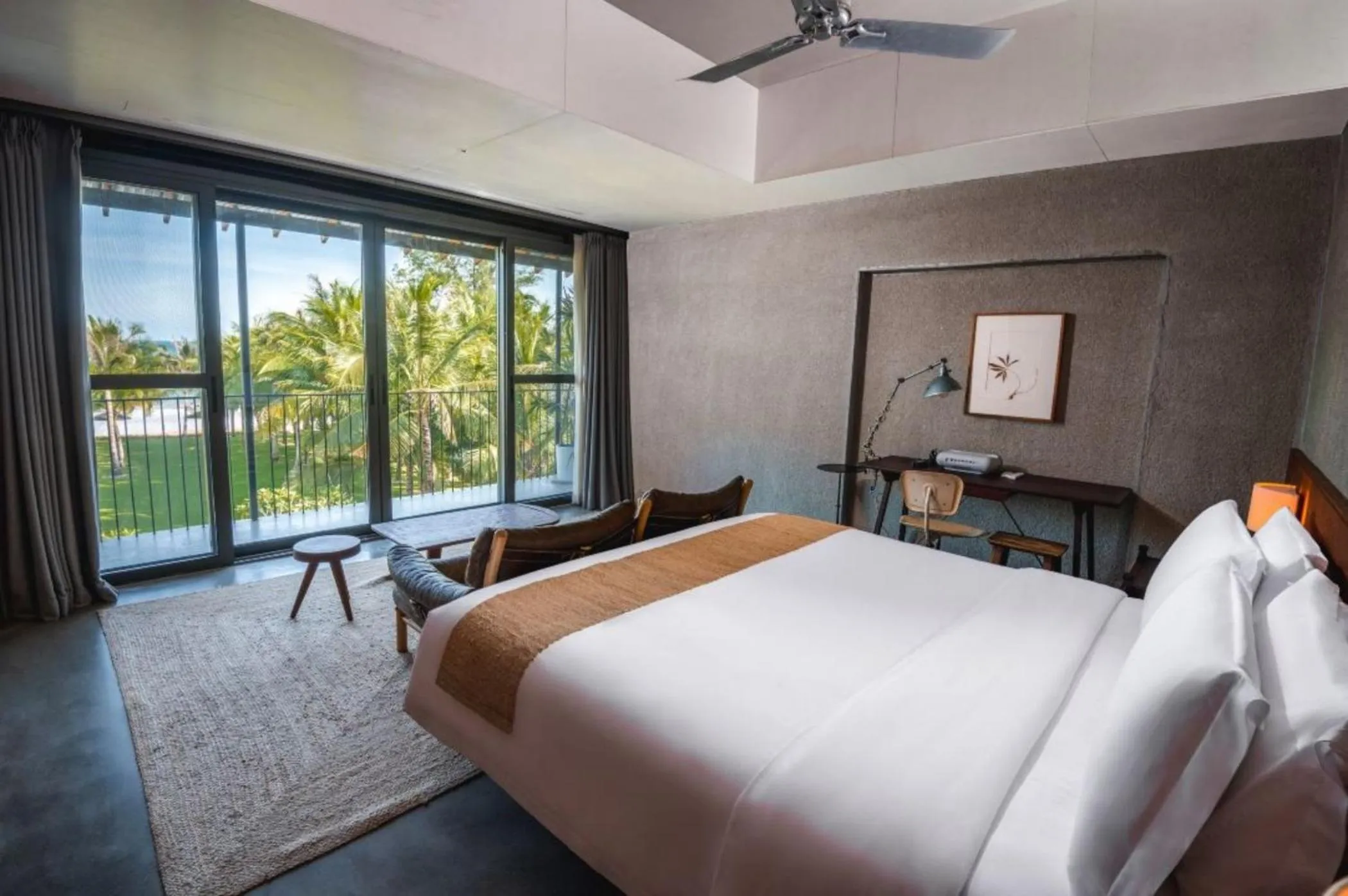 View (from property/room), Bed in Anyu Hotel Sanya