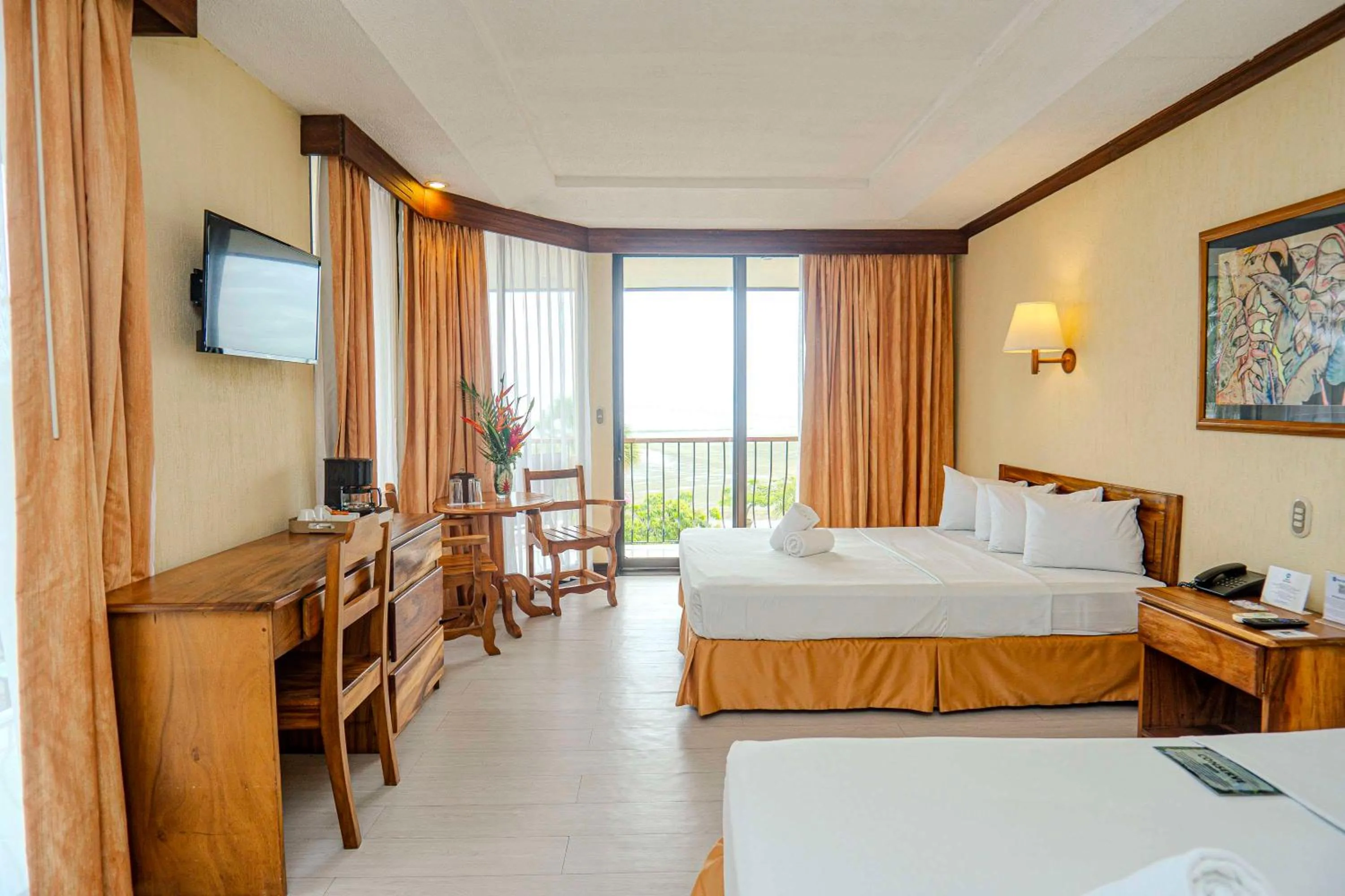 TV and multimedia, Bed in Best Western Hotel & Casino Kamuk