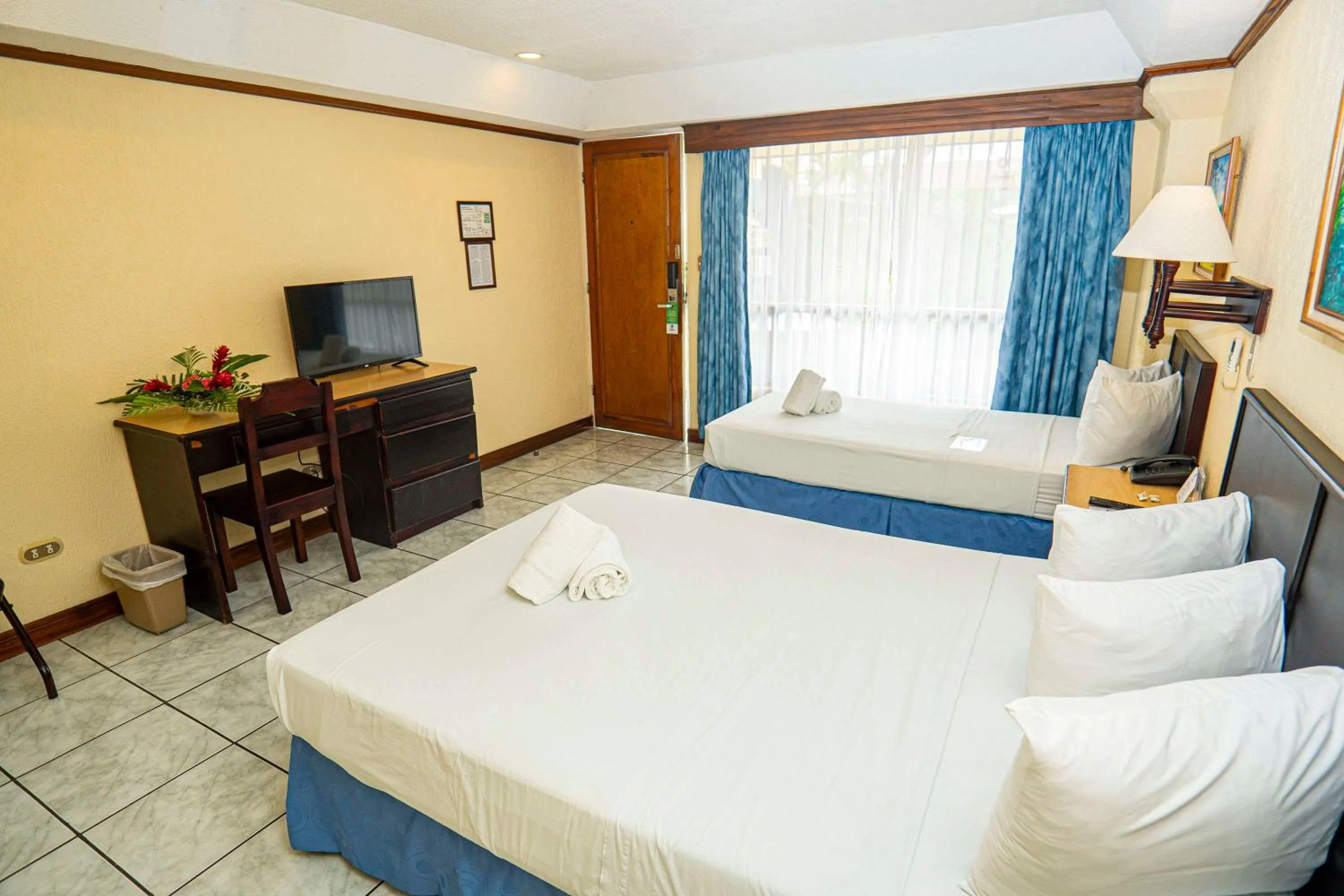 TV and multimedia, Bed in Best Western Hotel & Casino Kamuk